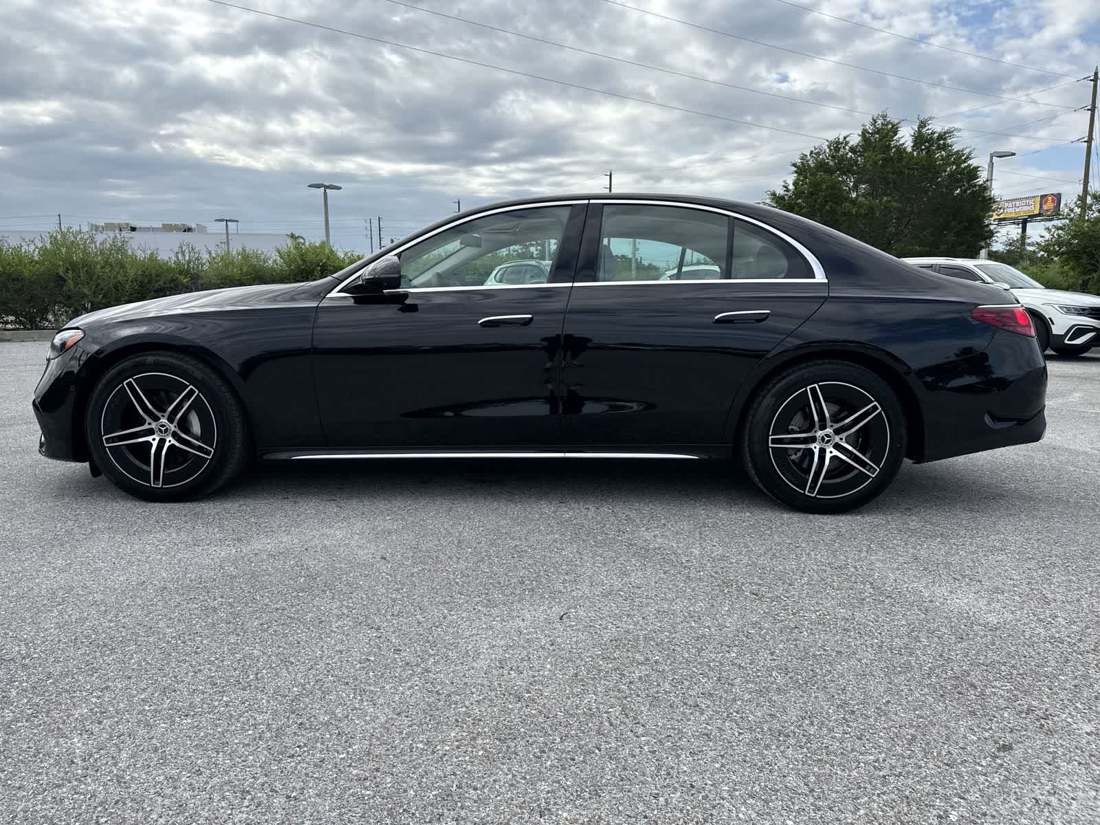 Thumbnail: 2026 Mercedes-Benz E-Class - 2