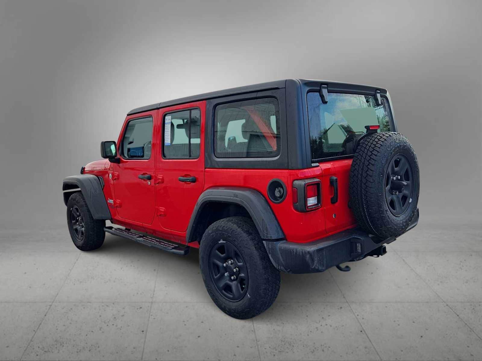 Thumbnail: 2021 Jeep Wrangler - 6