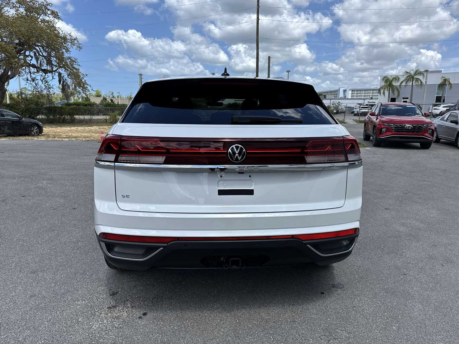 Thumbnail: 2026 Volkswagen Atlas - 13