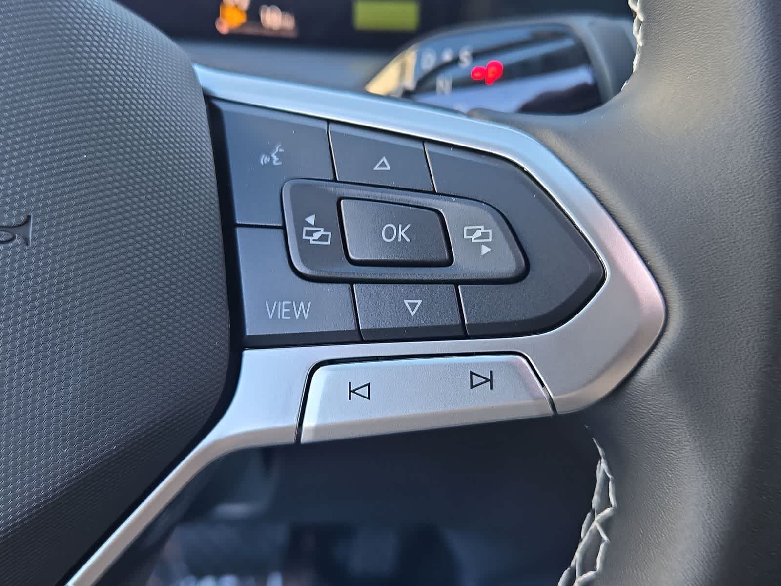 Thumbnail: 2026 Volkswagen Tiguan - 32