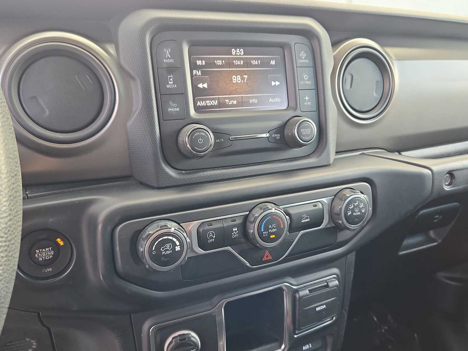 Thumbnail: 2021 Jeep Wrangler - 26