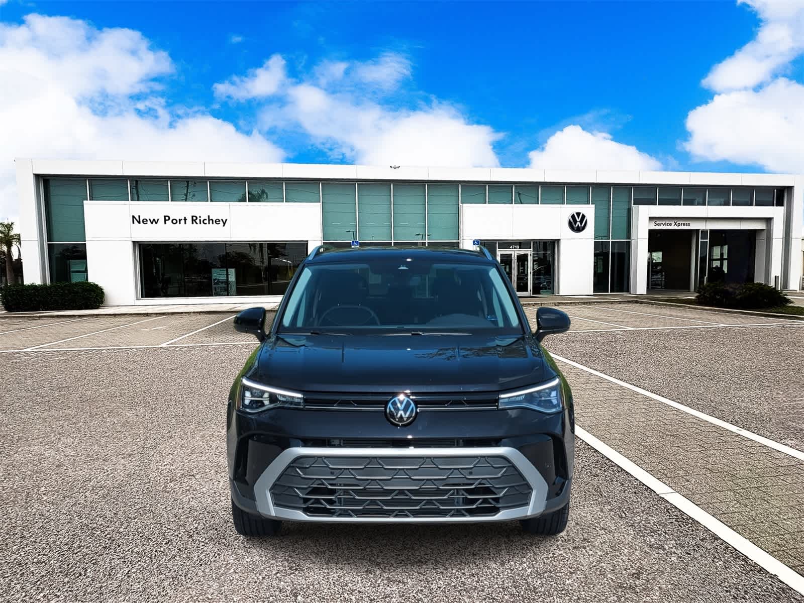 Thumbnail: 2025 Volkswagen Taos - 3