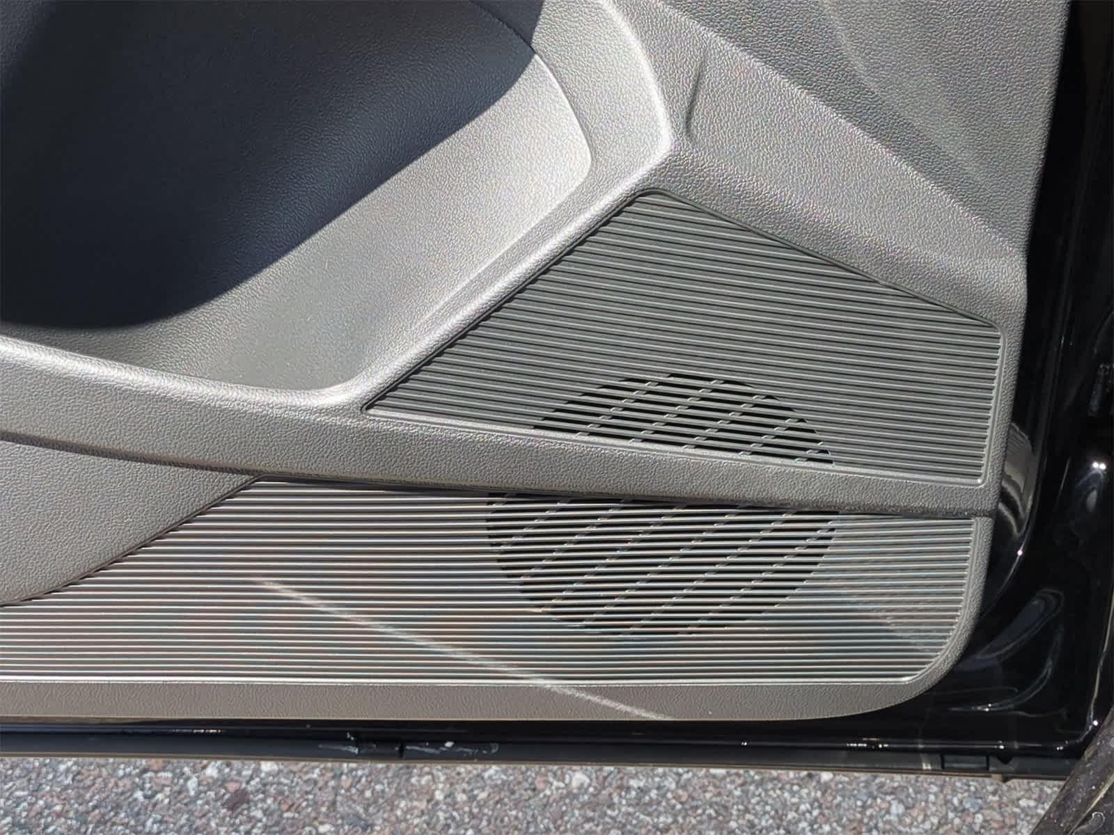 Thumbnail: 2025 Volkswagen Taos - 30