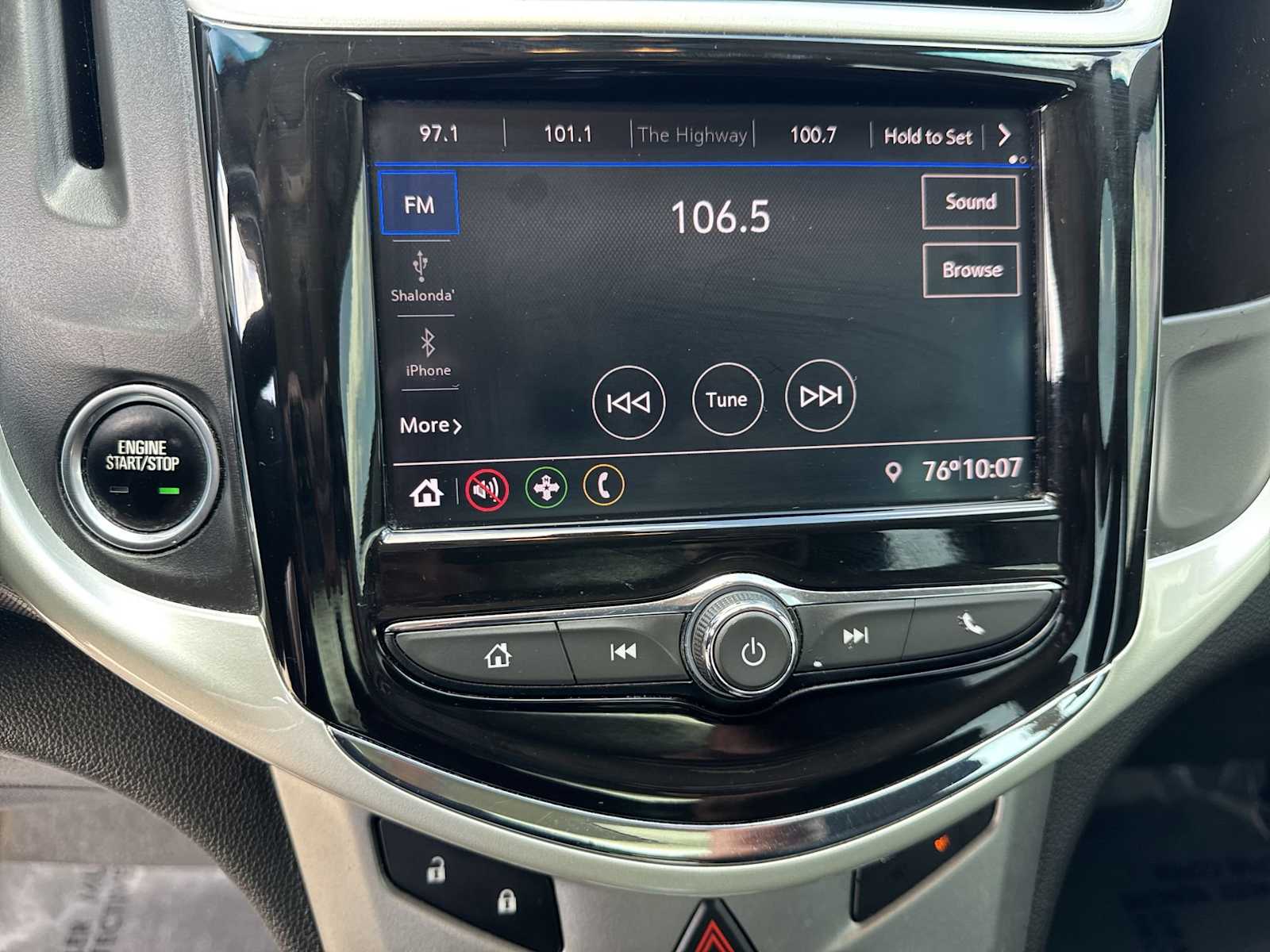 Thumbnail: 2020 Chevrolet Sonic - 27