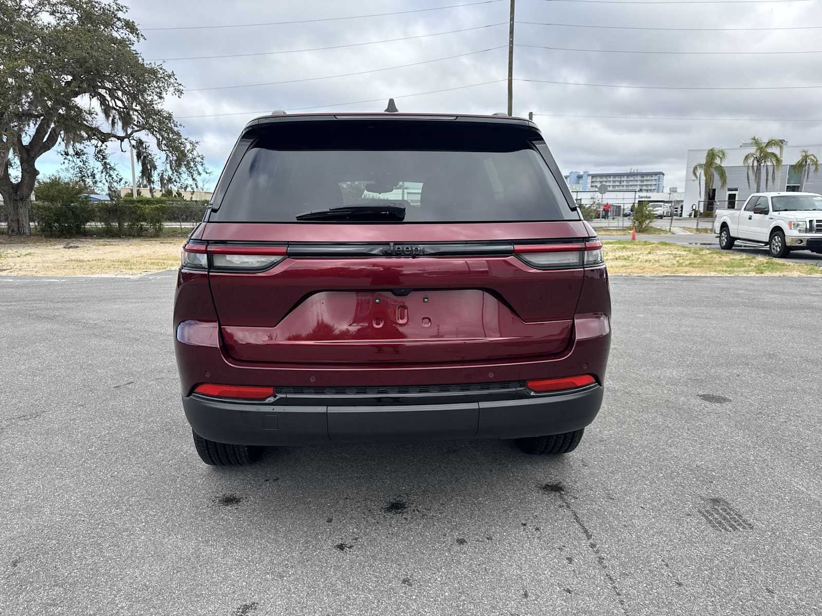 Thumbnail: 2024 Jeep Grand Cherokee - 5