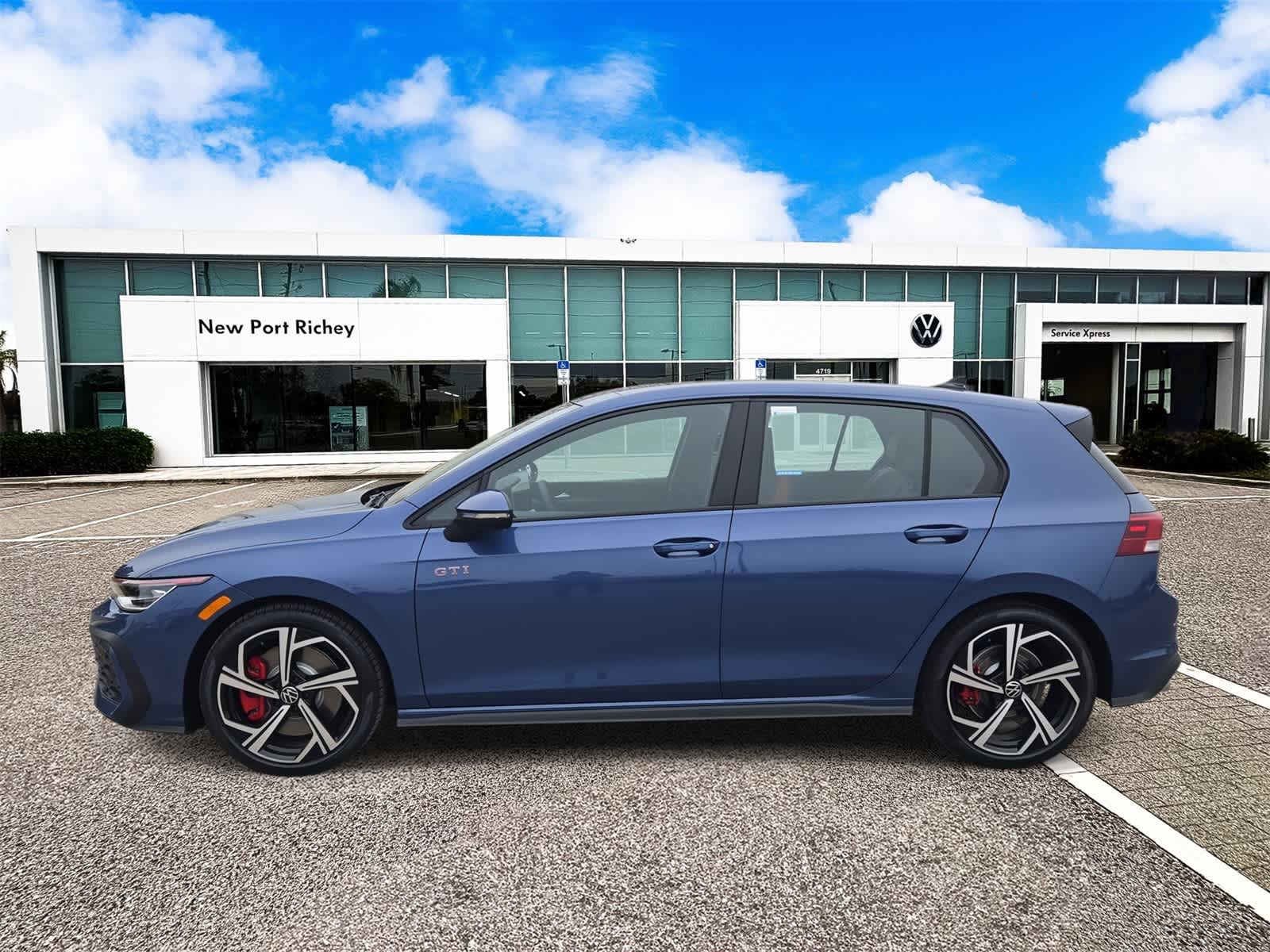 Thumbnail: 2026 Volkswagen Golf - 5