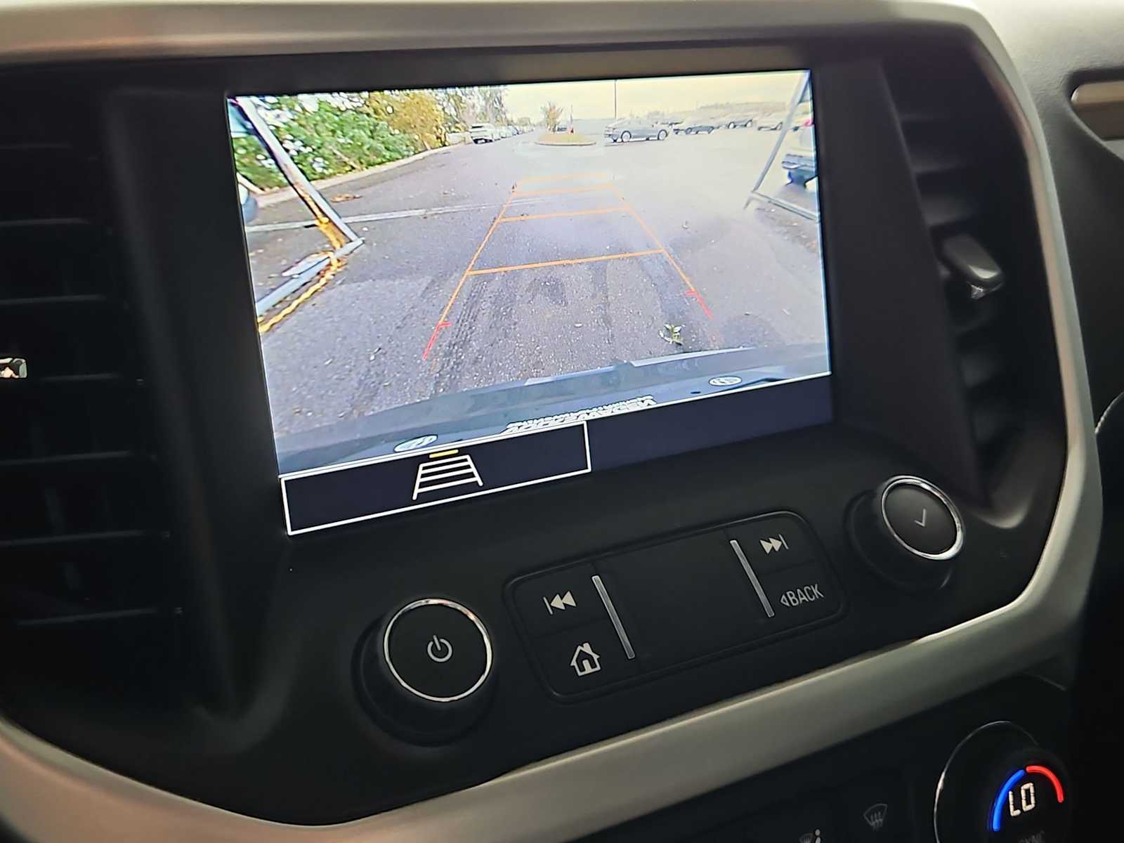 Thumbnail: 2023 GMC Acadia - 29