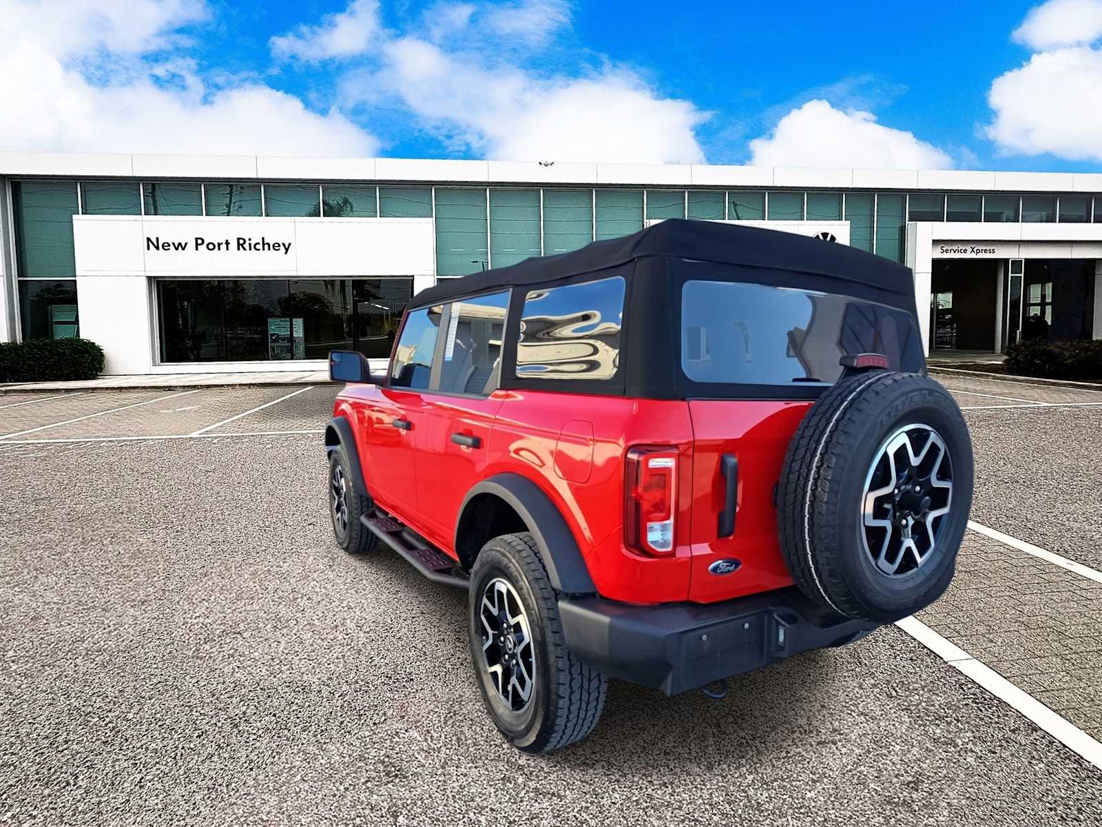 Thumbnail: 2023 Ford Bronco - 6