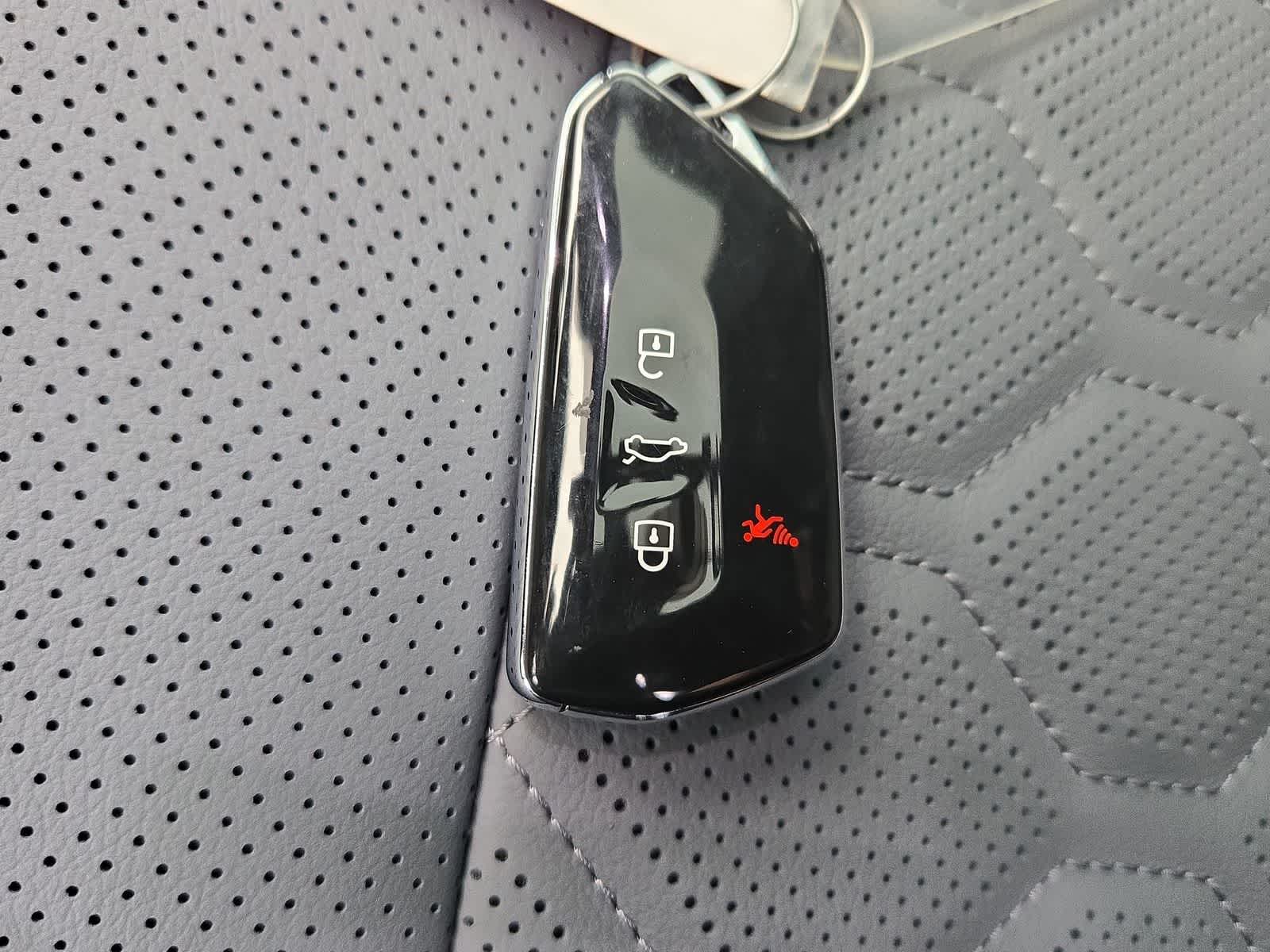 Thumbnail: 2025 Volkswagen Tiguan - 36