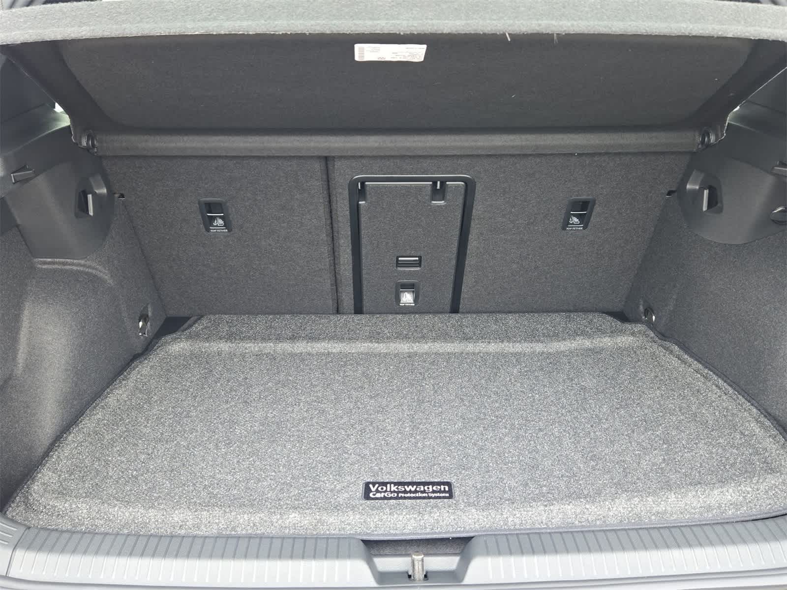 Thumbnail: 2026 Volkswagen Golf - 34