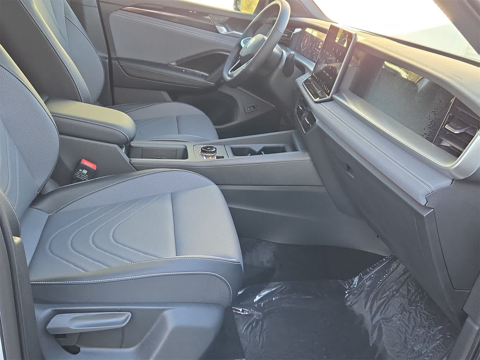 Thumbnail: 2026 Volkswagen Tiguan - 24