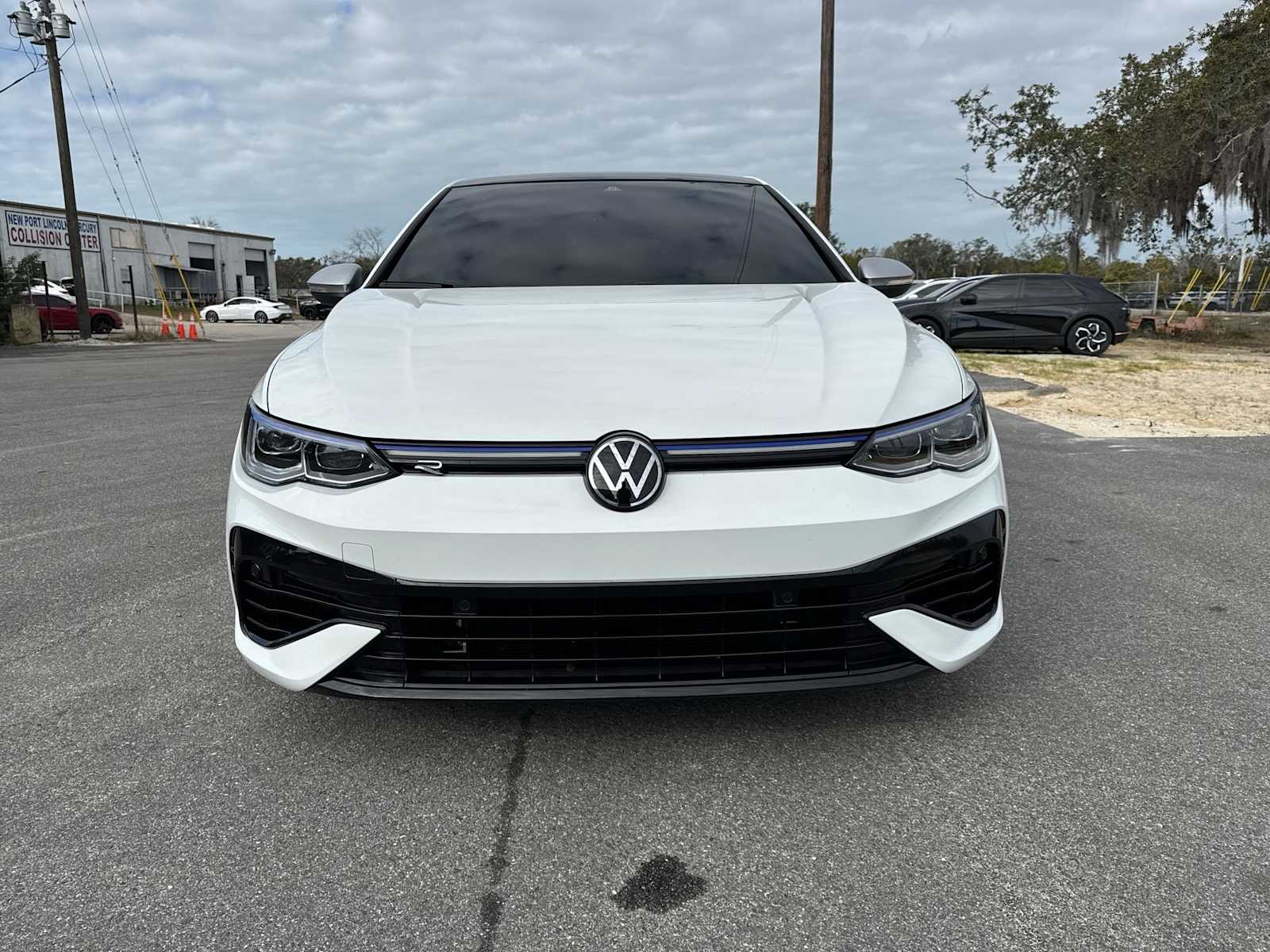 Thumbnail: 2023 Volkswagen Golf - 17
