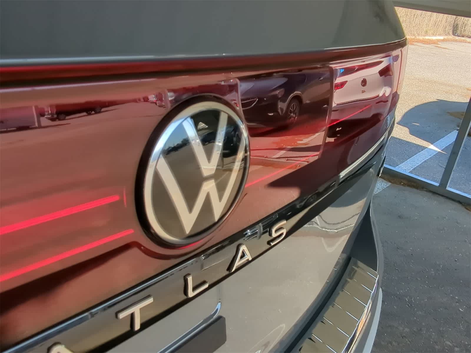 Thumbnail: 2025 Volkswagen Atlas - 12