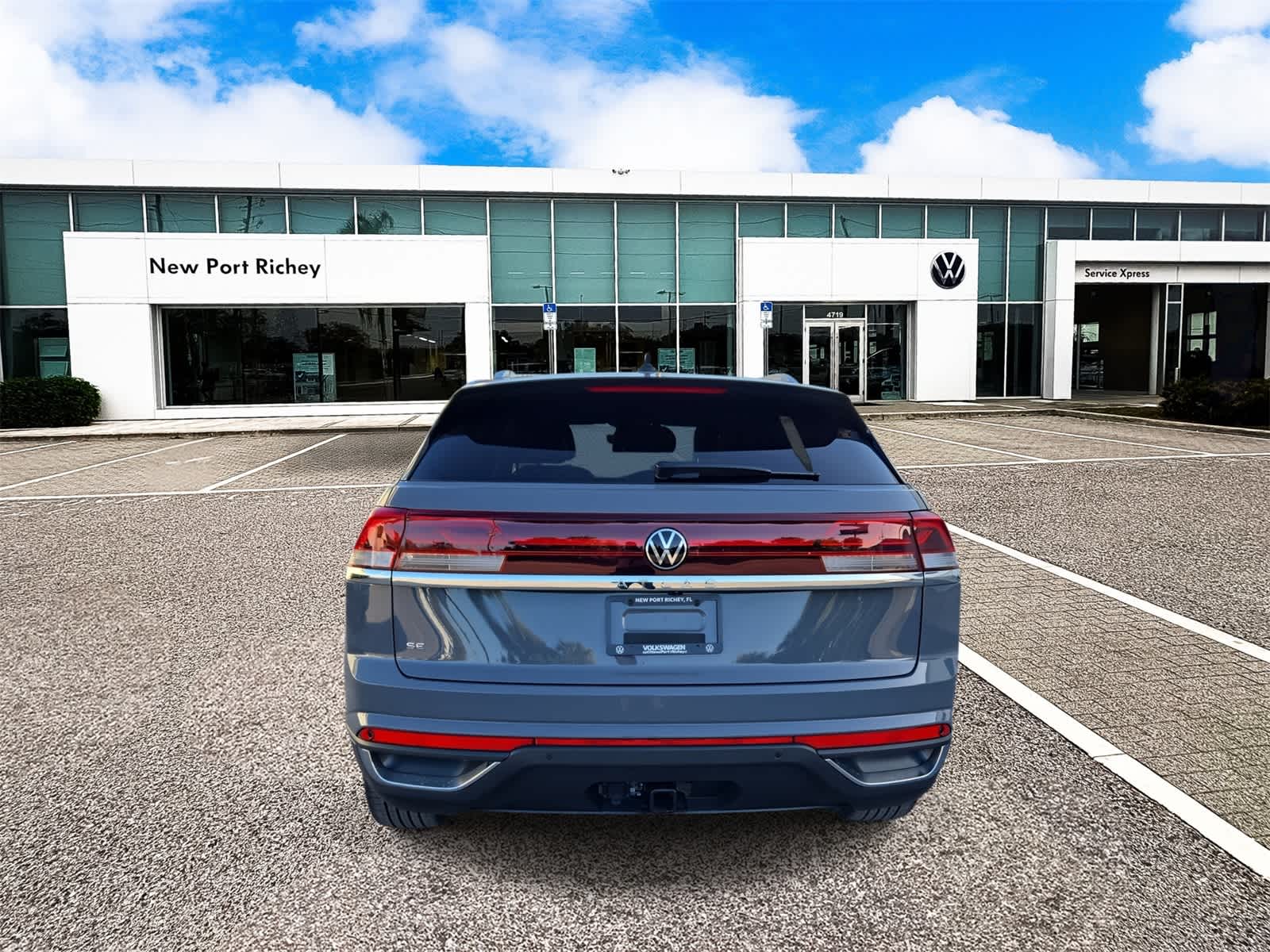 Thumbnail: 2026 Volkswagen Atlas - 7