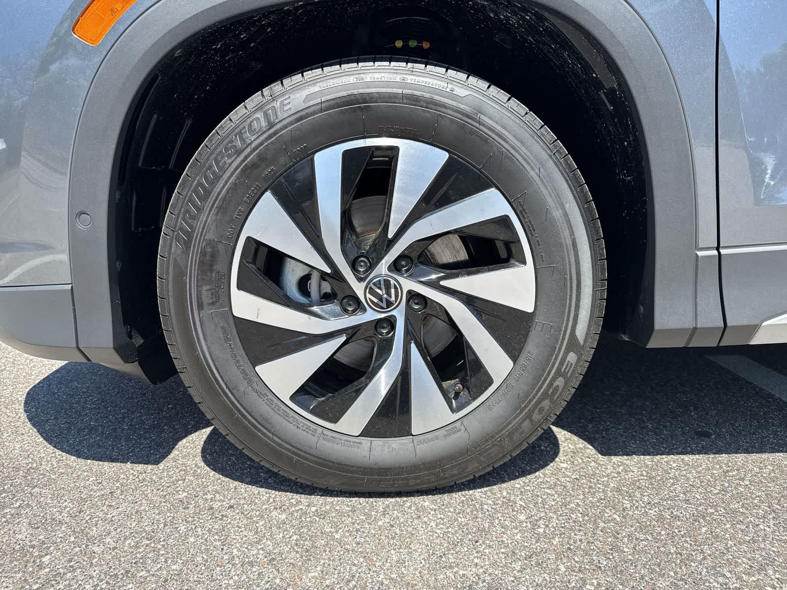 Thumbnail: 2026 Volkswagen Tiguan - 13