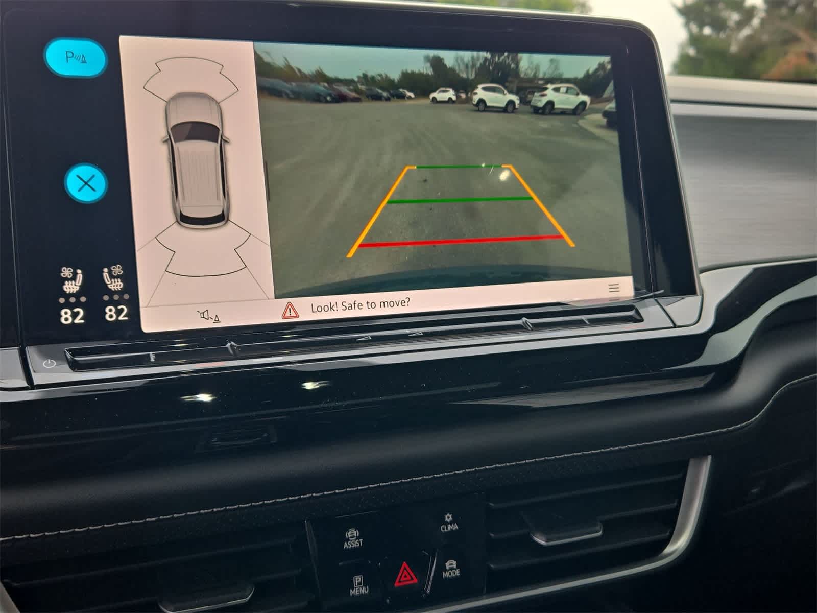 Thumbnail: 2026 Volkswagen Atlas - 28