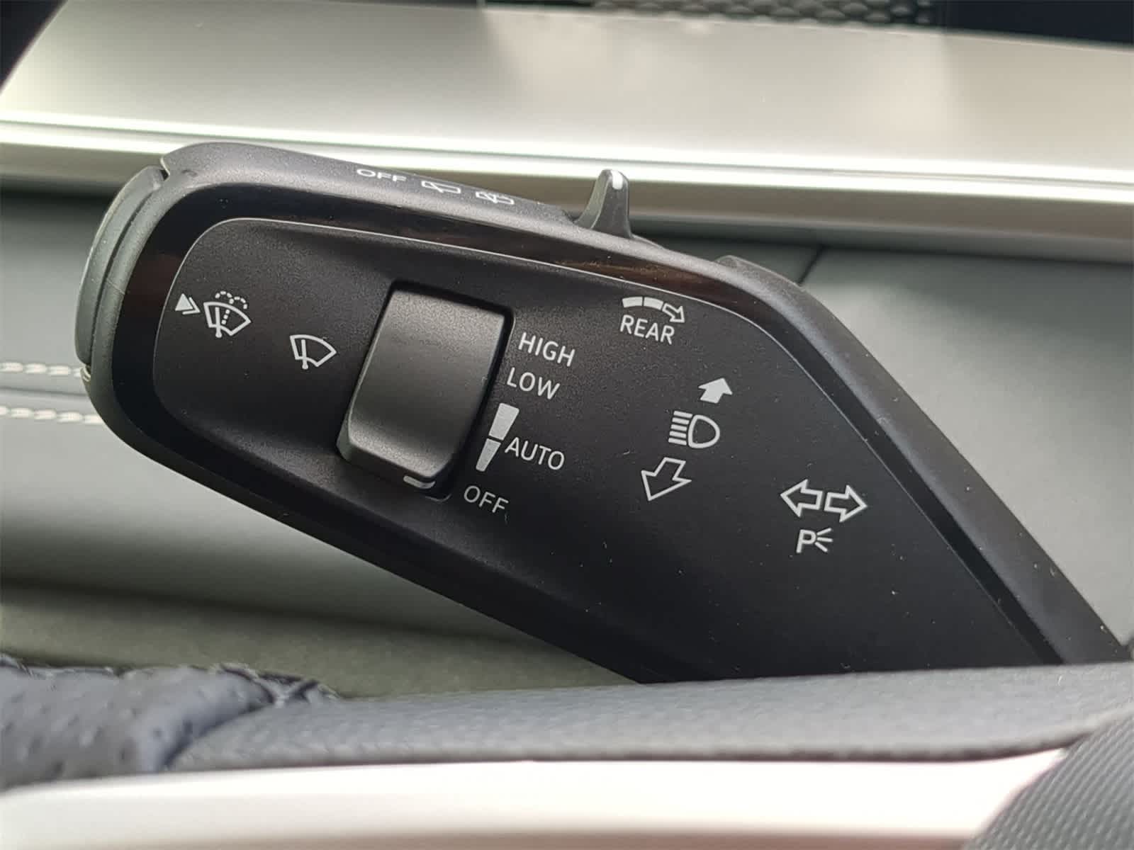 Thumbnail: 2026 Volkswagen Tiguan - 27