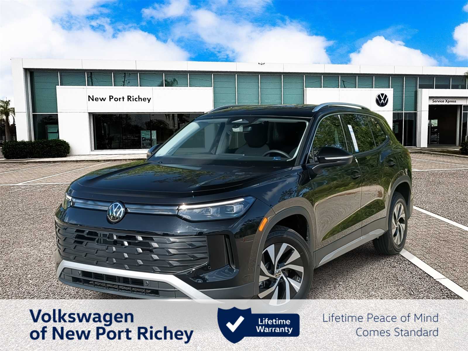 Thumbnail: 2025 Volkswagen Tiguan - 1