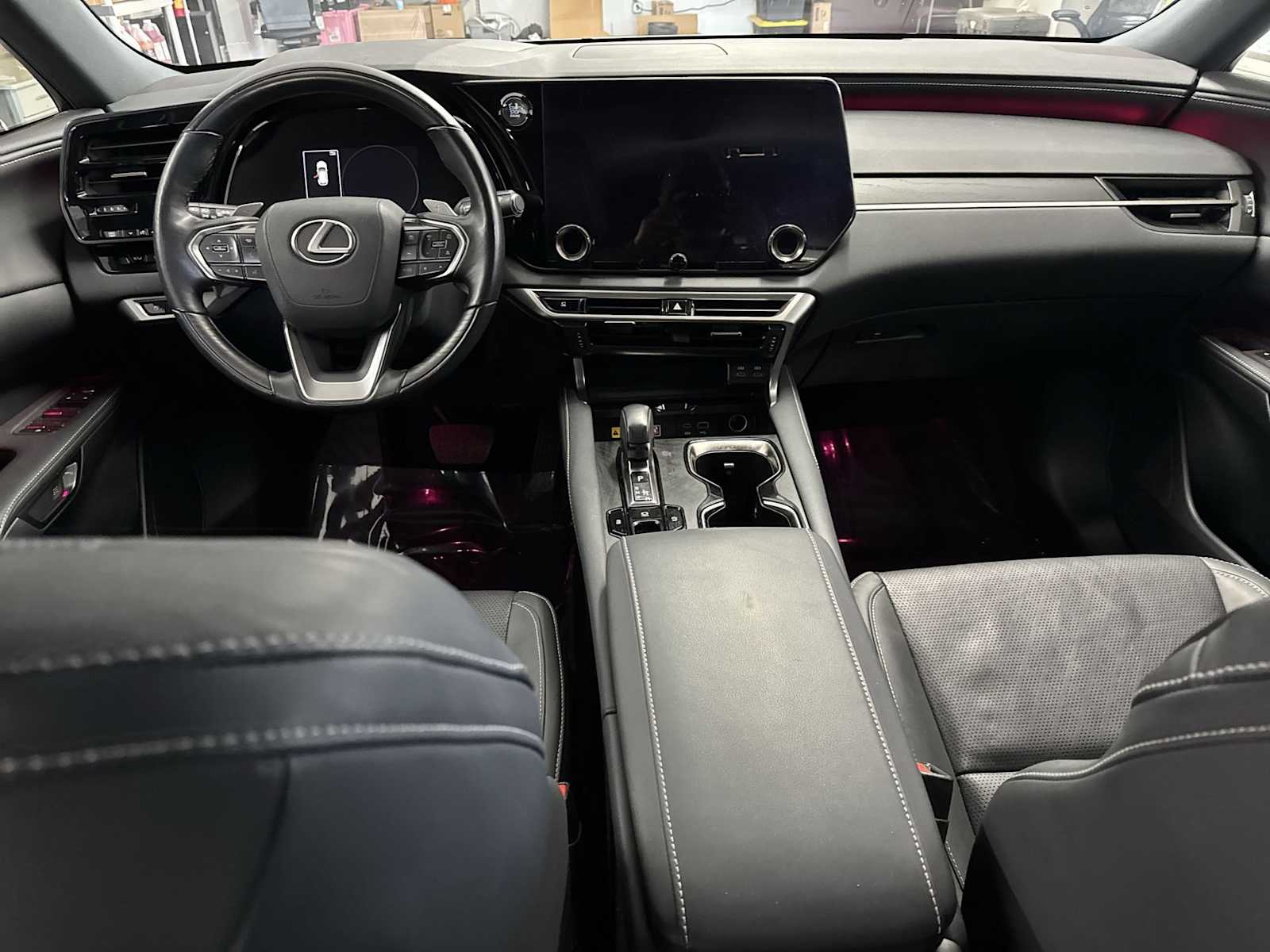 Thumbnail: 2023 Lexus RX - 14