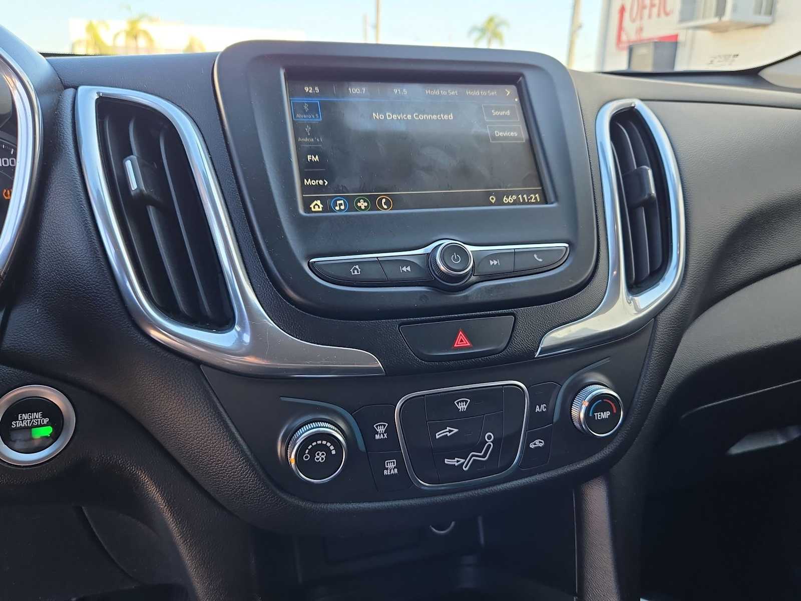 Thumbnail: 2019 Chevrolet Equinox - 26