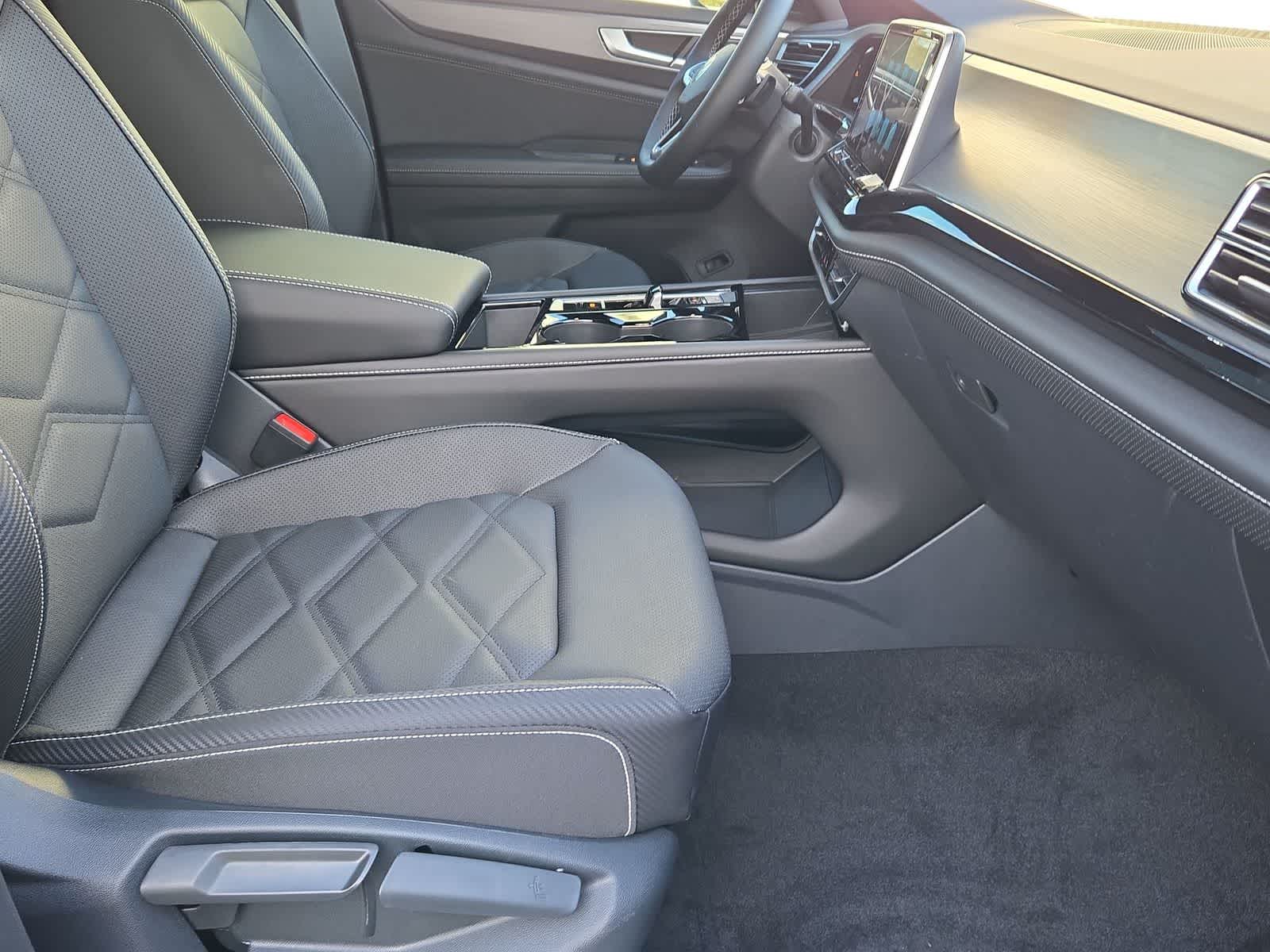 Thumbnail: 2026 Volkswagen Atlas - 22