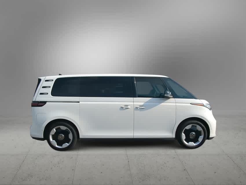 Thumbnail: 2025 Volkswagen ID.Buzz - 9