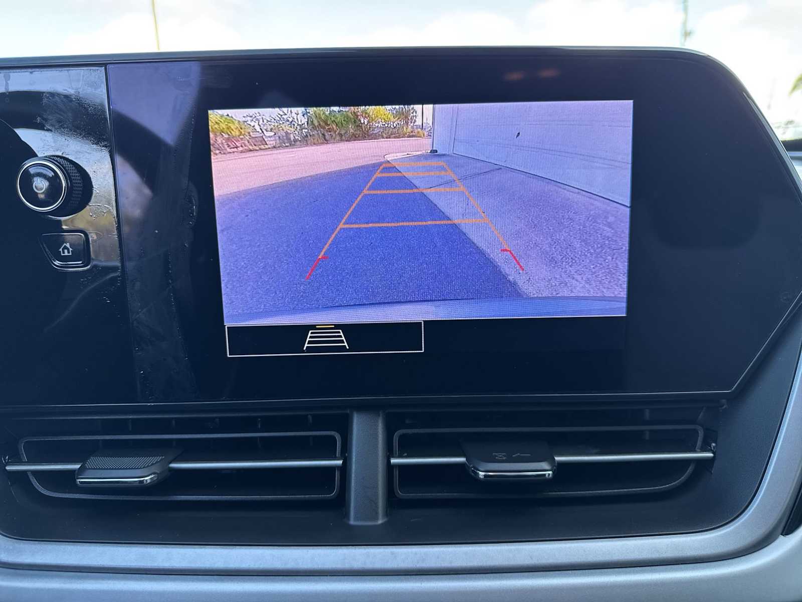 Thumbnail: 2024 Chevrolet Trax - 26