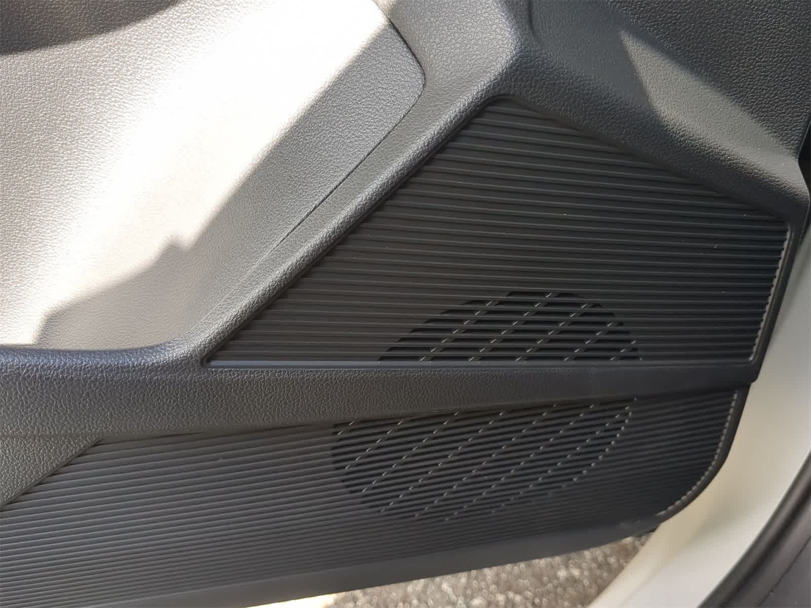 Thumbnail: 2025 Volkswagen Taos - 28