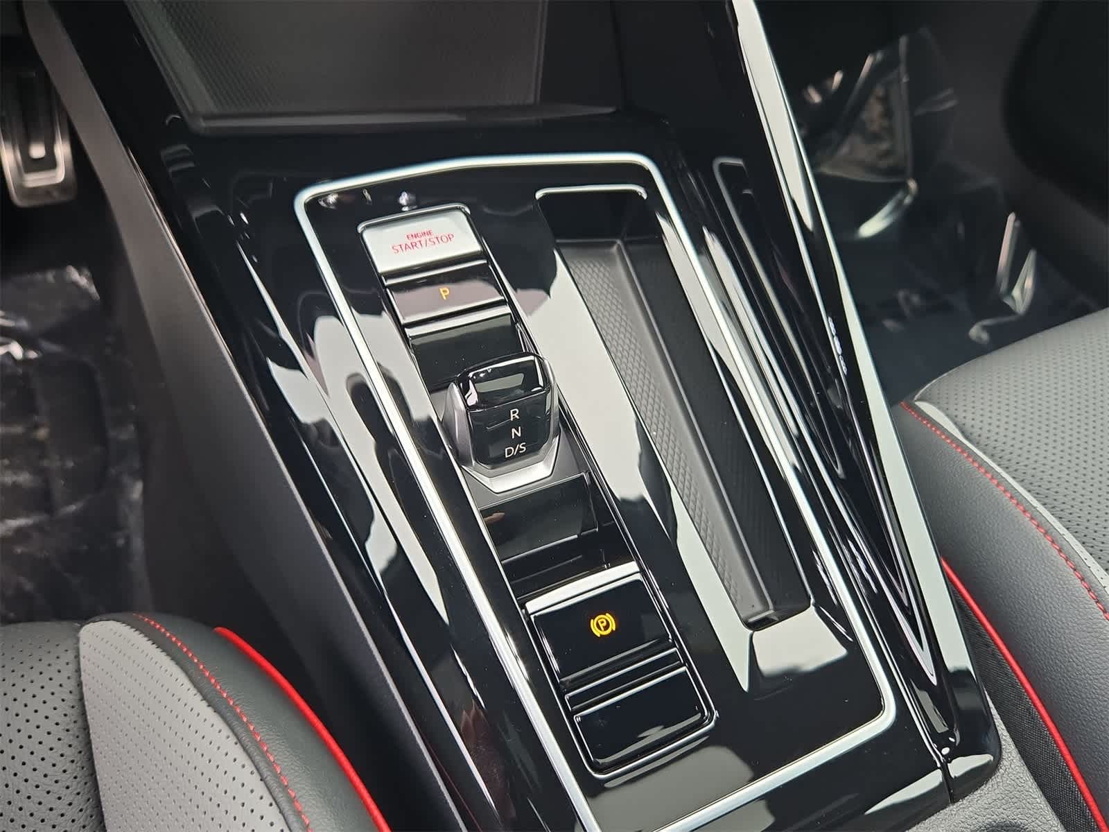 Thumbnail: 2026 Volkswagen Golf - 32