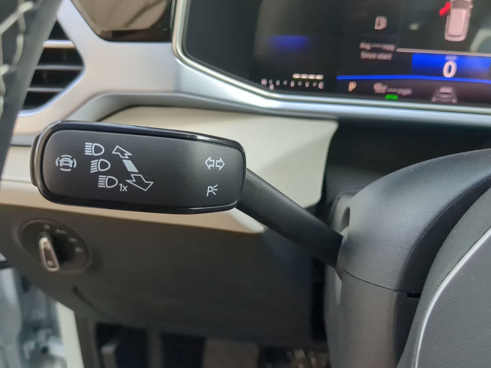 Thumbnail: 2025 Volkswagen Taos - 26