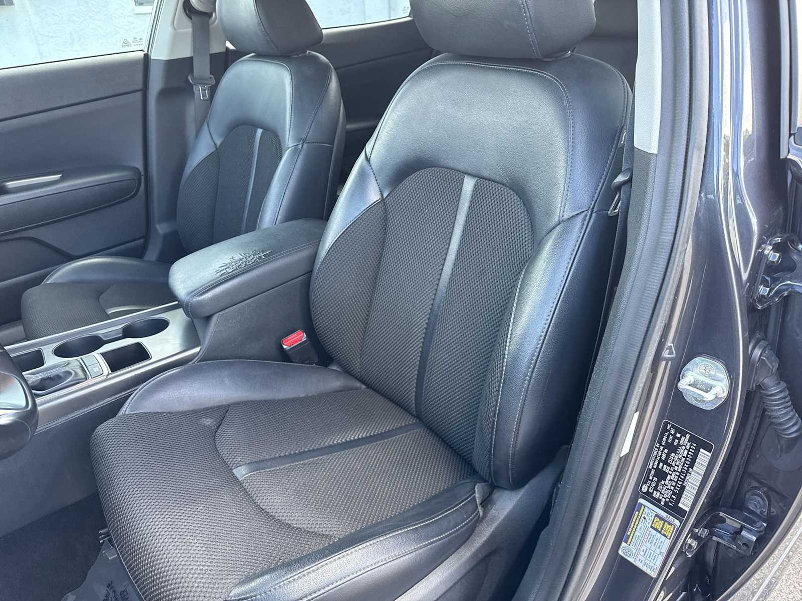 Thumbnail: 2019 Kia Optima - 16