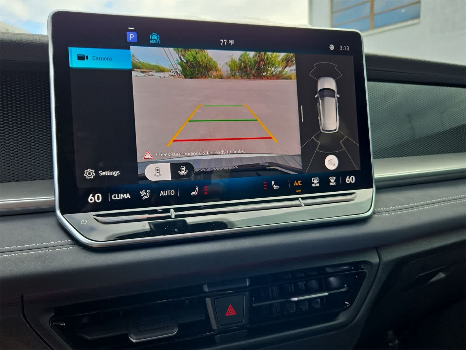 Thumbnail: 2025 Volkswagen Tiguan - 28