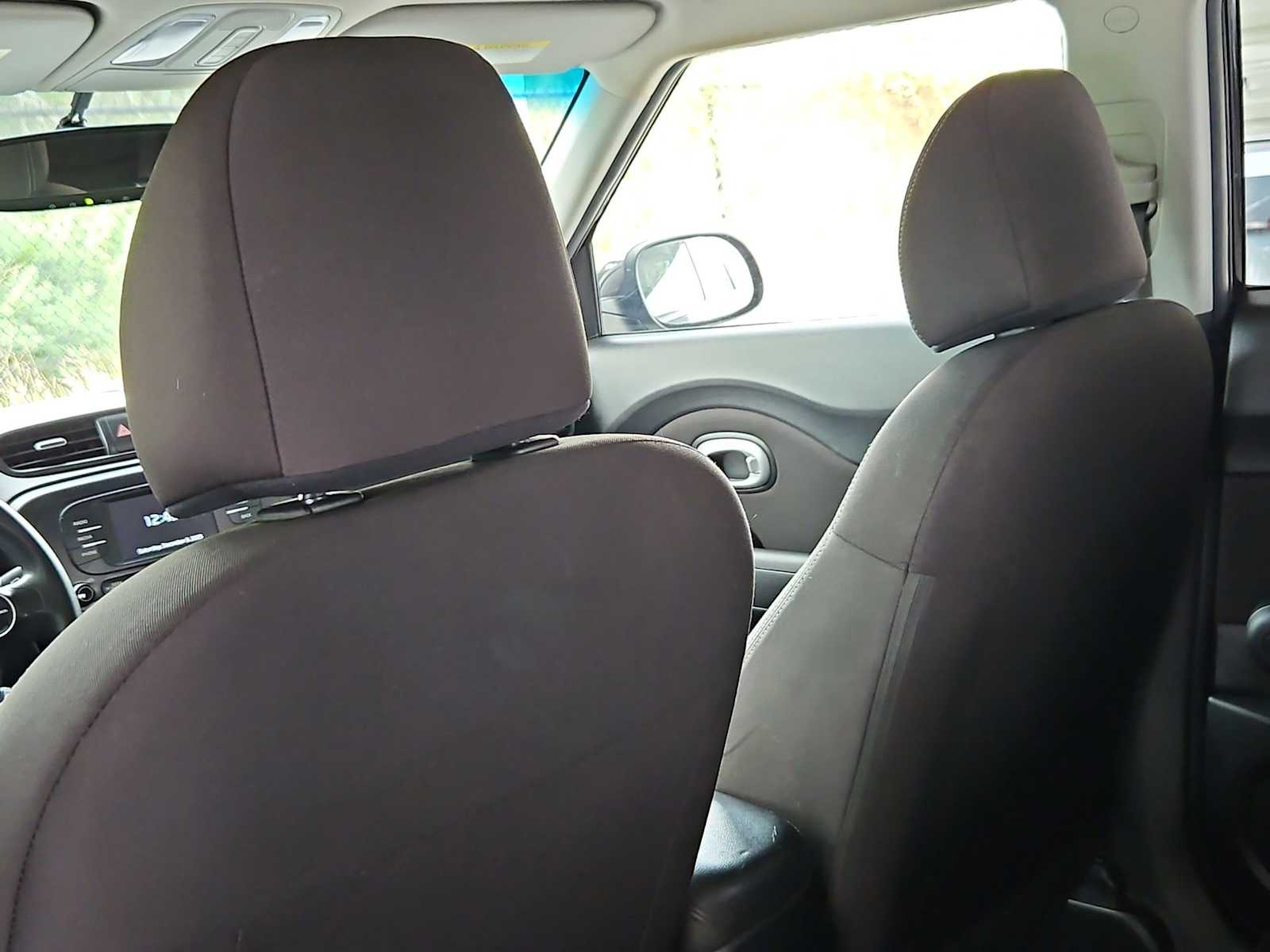 Thumbnail: 2018 Kia Soul - 19