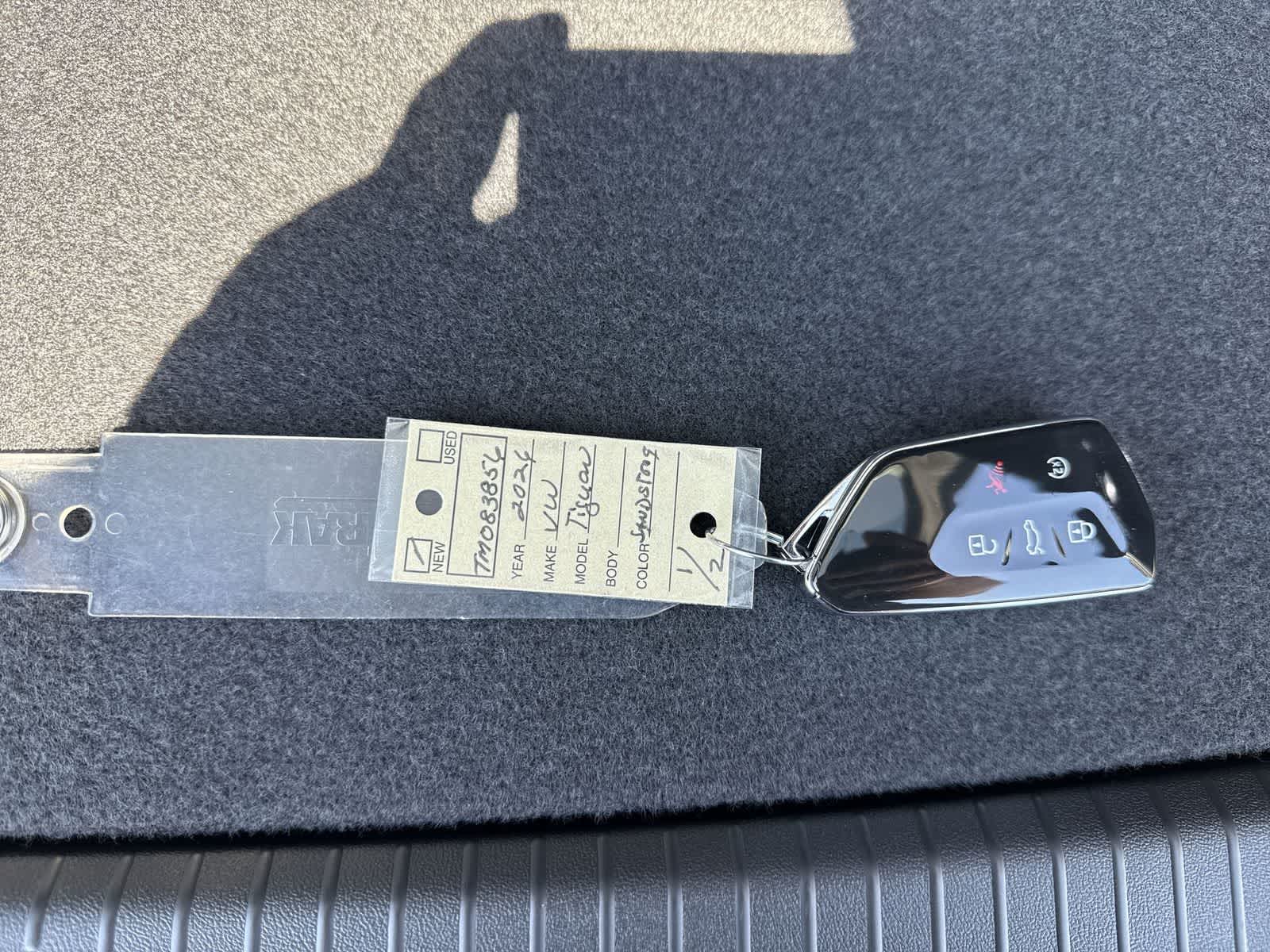 Thumbnail: 2026 Volkswagen Tiguan - 33