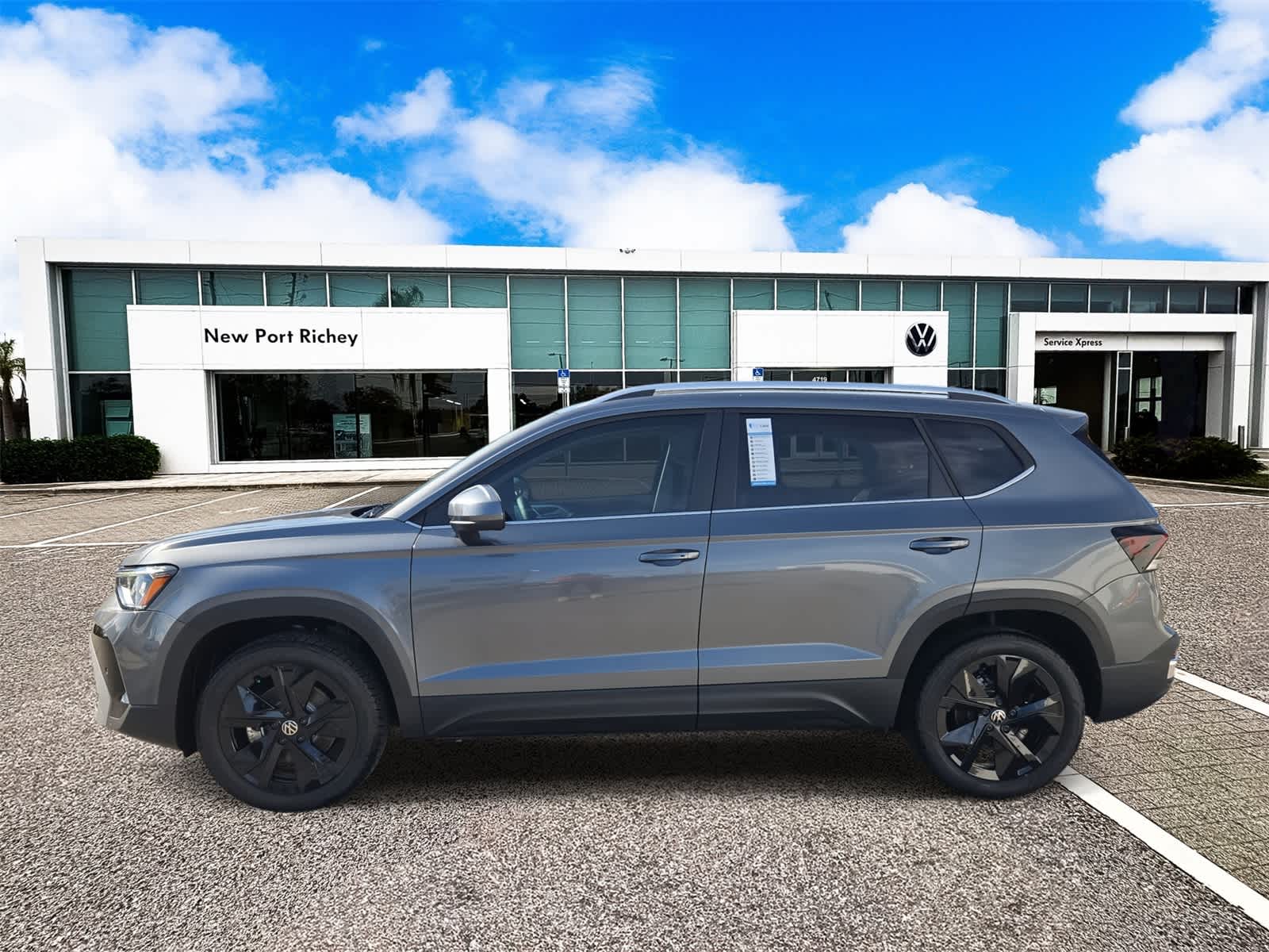 Thumbnail: 2025 Volkswagen Taos - 5