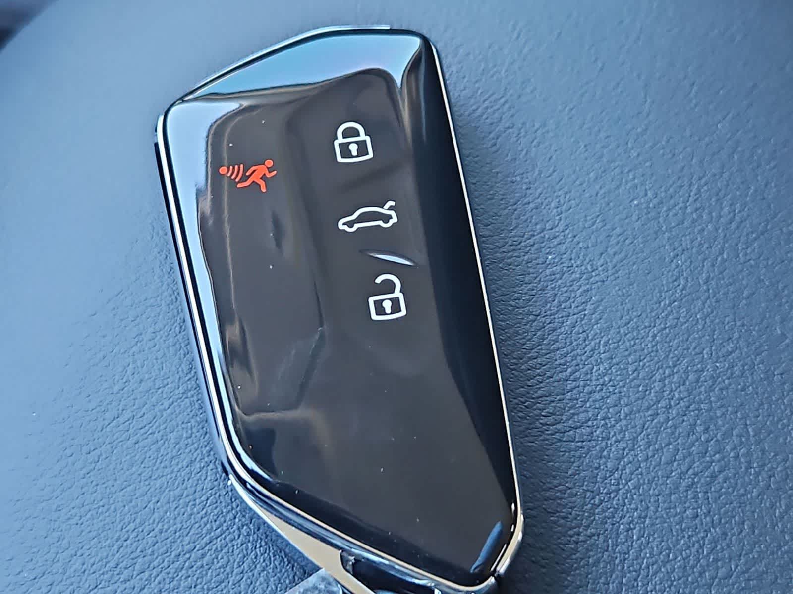 Thumbnail: 2026 Volkswagen Tiguan - 35