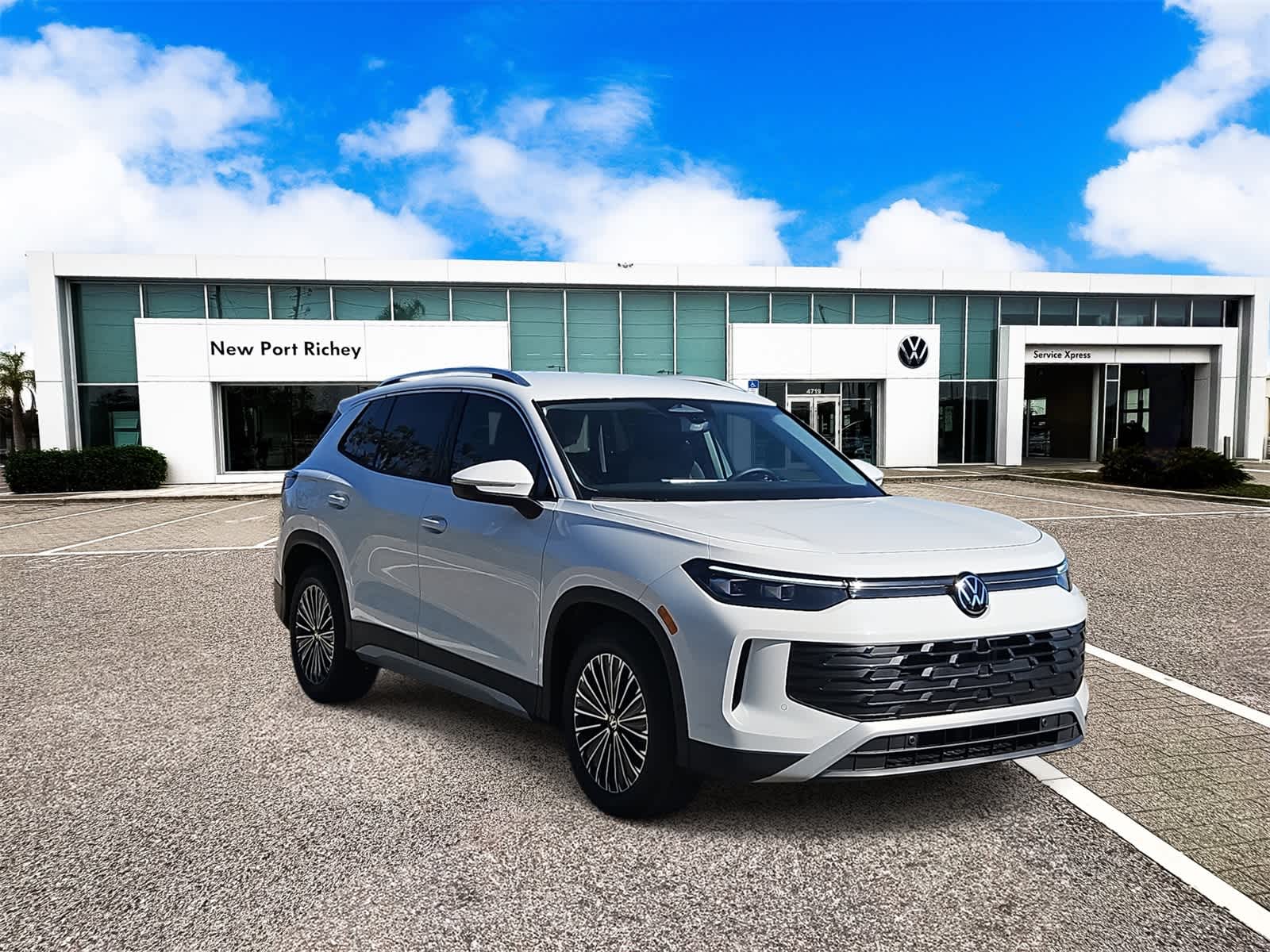 Thumbnail: 2026 Volkswagen Tiguan - 2