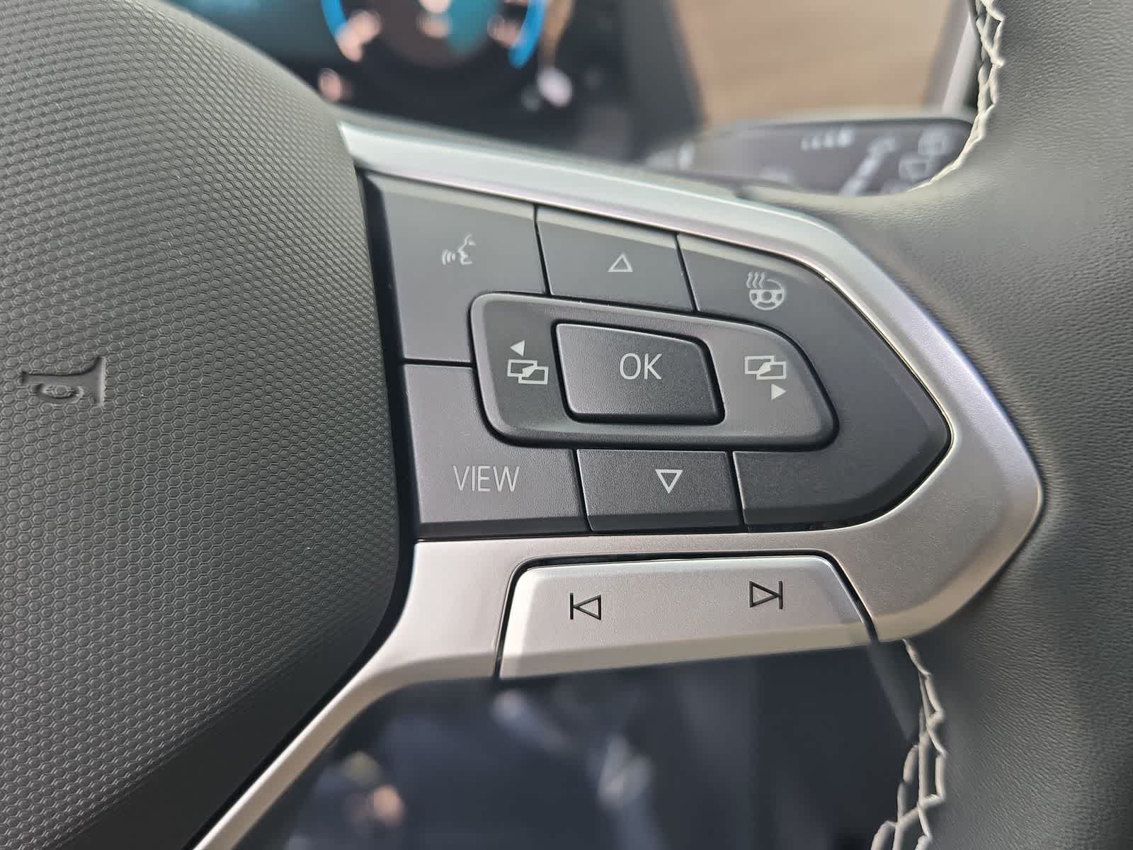 Thumbnail: 2026 Volkswagen Atlas - 24