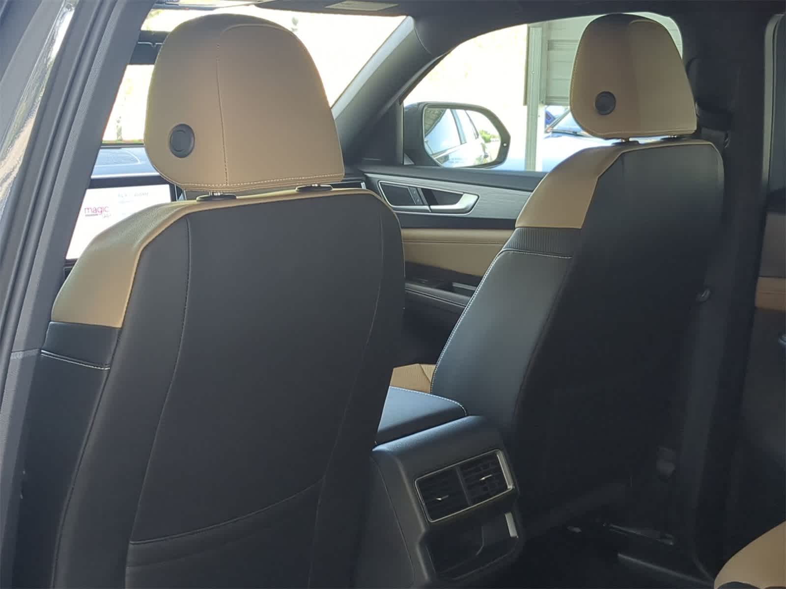 Thumbnail: 2025 Volkswagen Atlas - 19