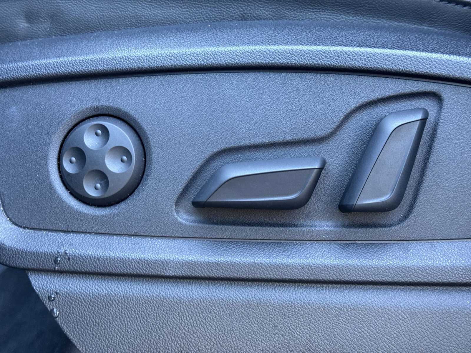 Thumbnail: 2023 Audi Q5 - 17