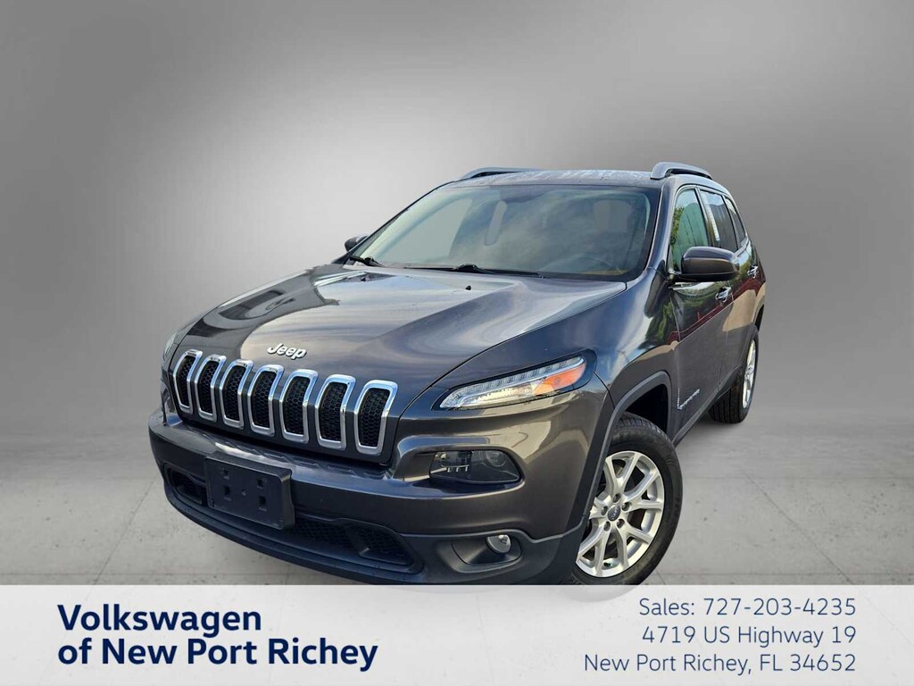 Used 2017 Jeep Cherokee Latitude 4x4 SUV