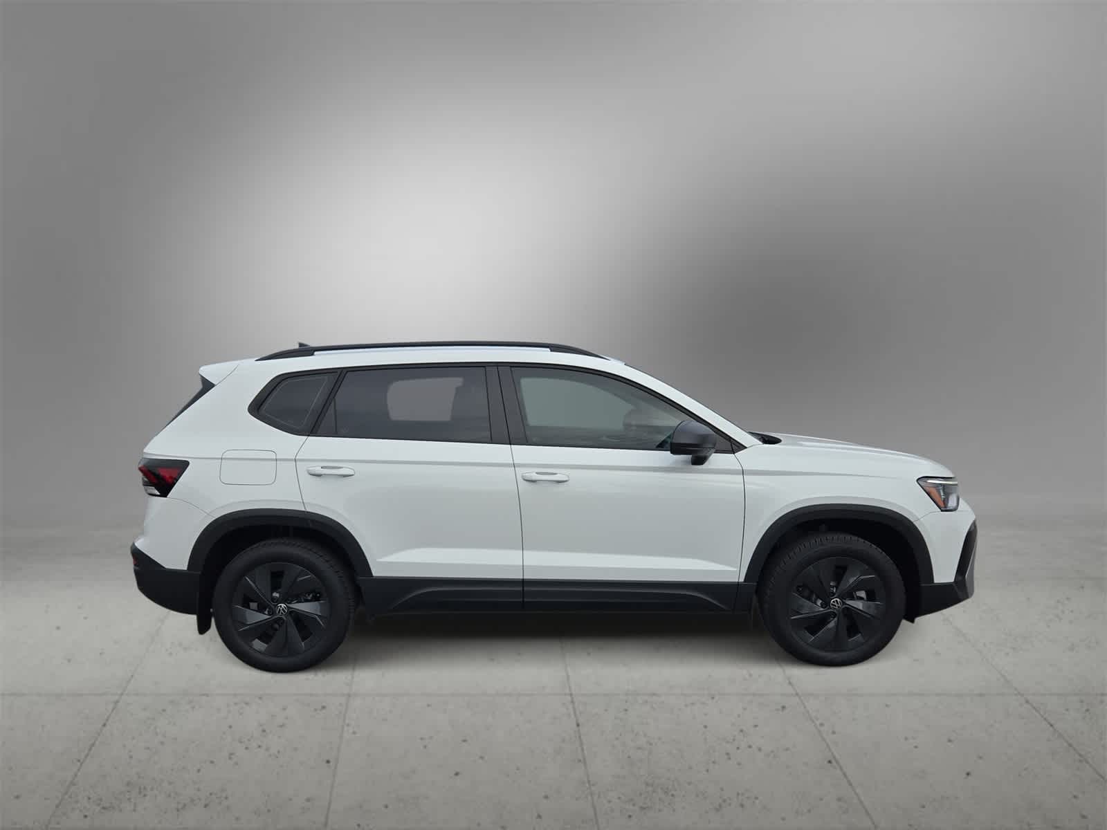 Thumbnail: 2025 Volkswagen Taos - 9