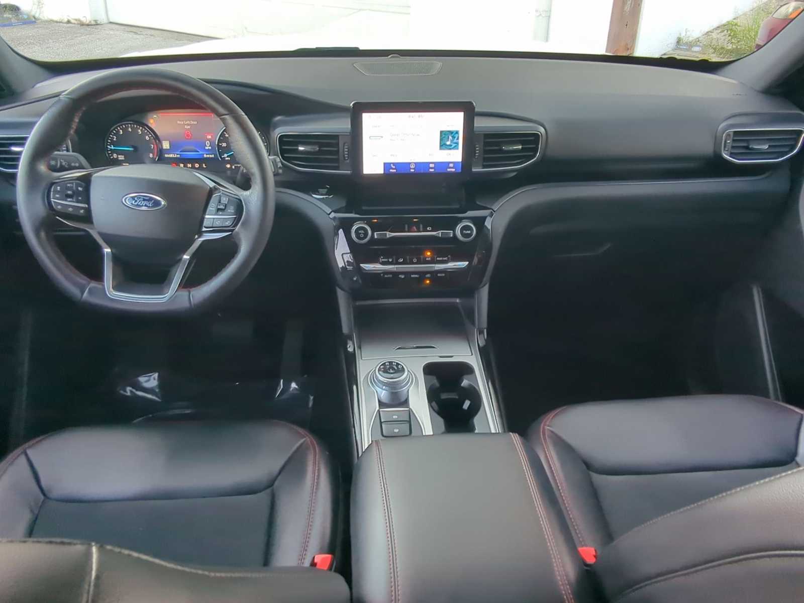 Thumbnail: 2022 Ford Explorer - 16