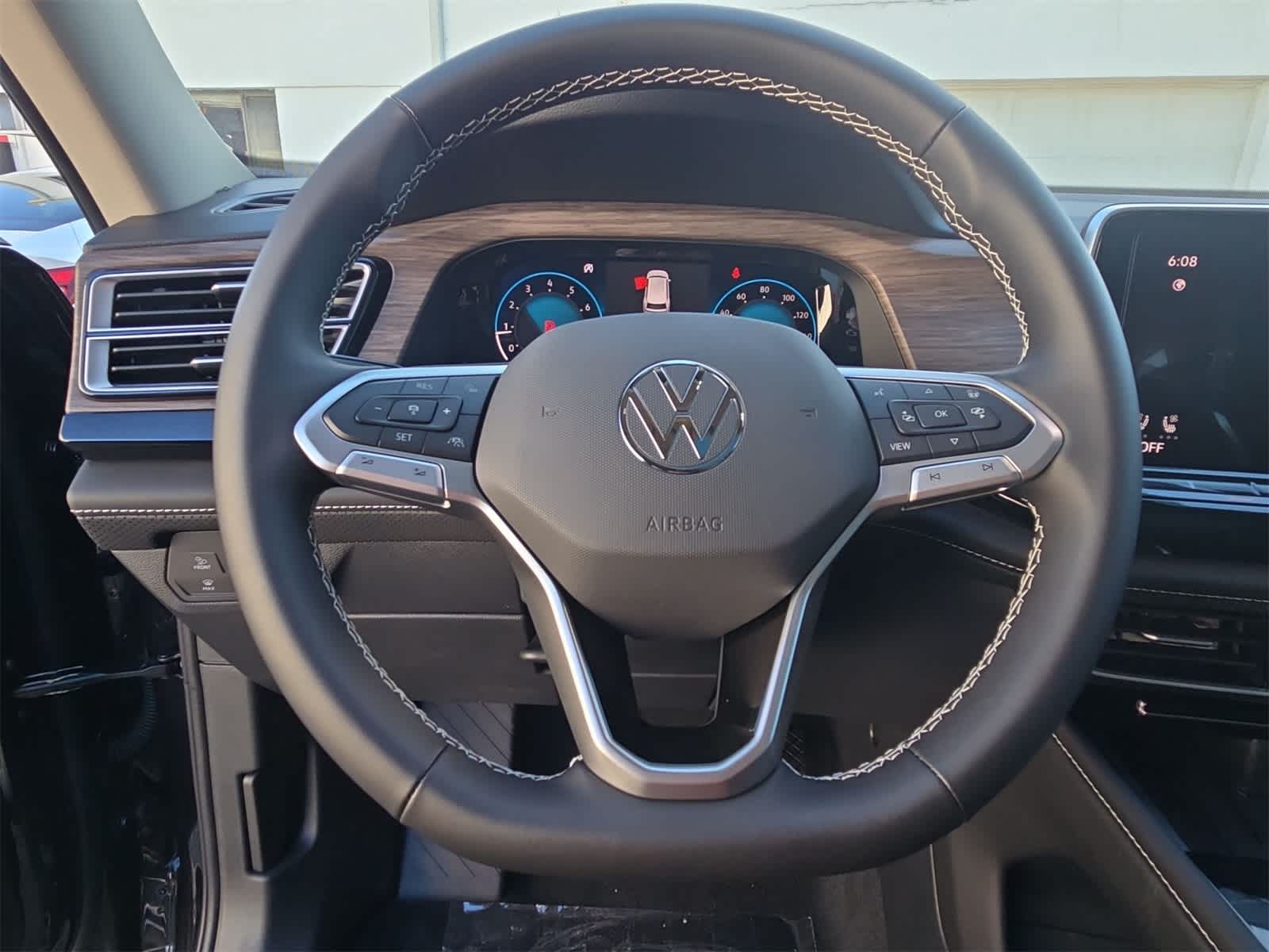 Thumbnail: 2026 Volkswagen Atlas - 23