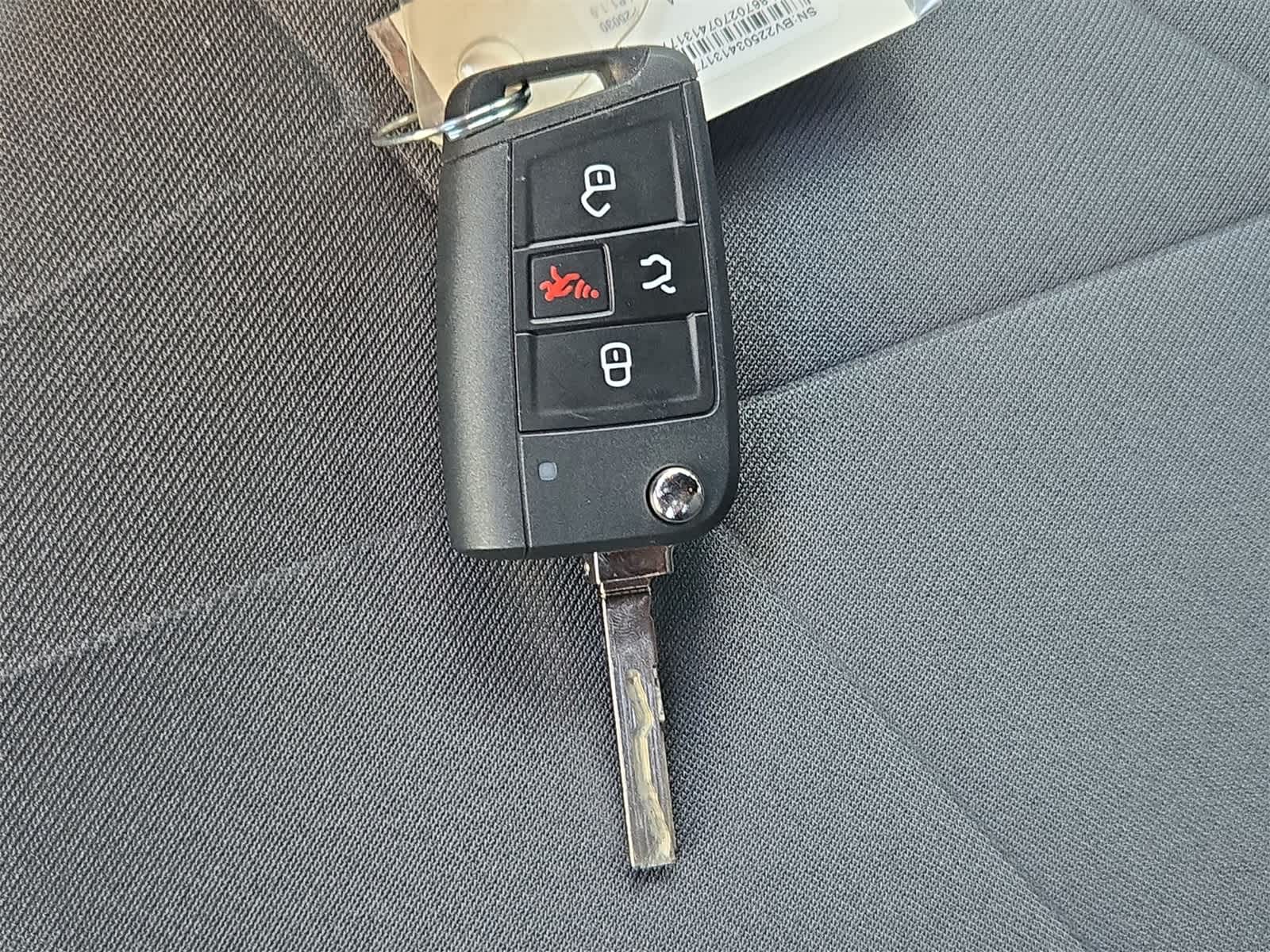 Thumbnail: 2026 Volkswagen Jetta - 32