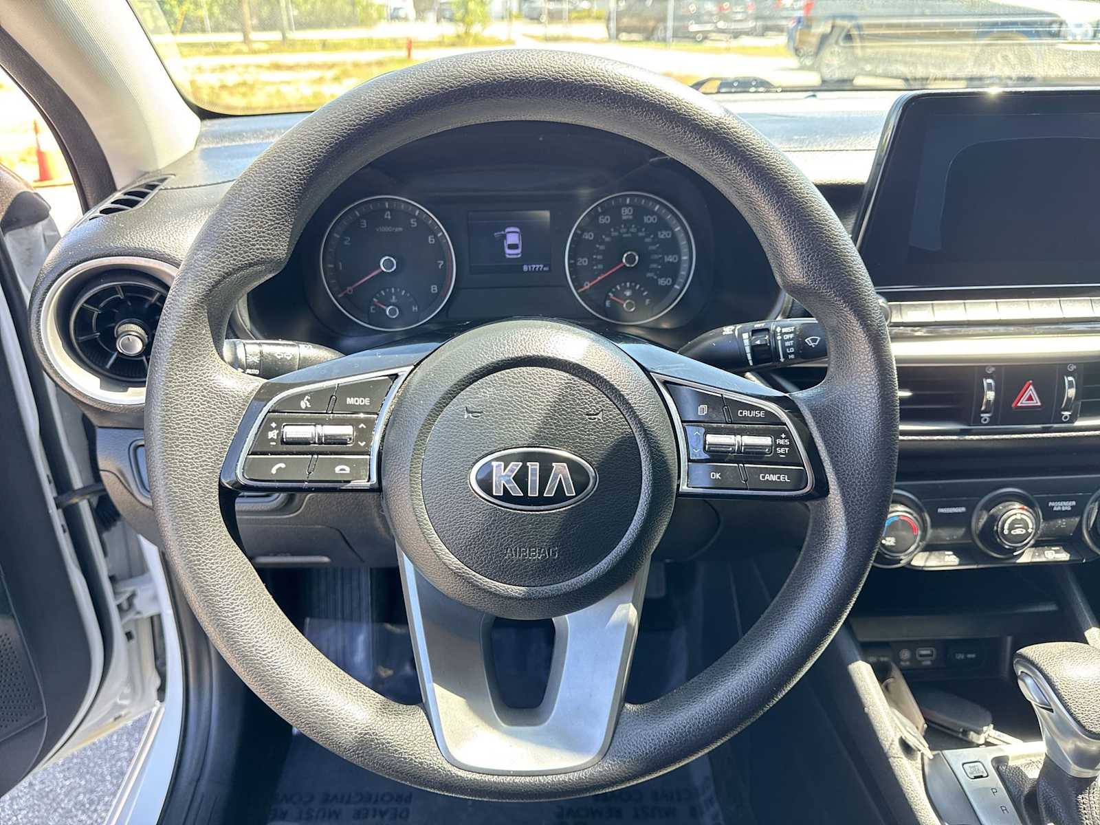 Thumbnail: 2020 Kia Forte - 22