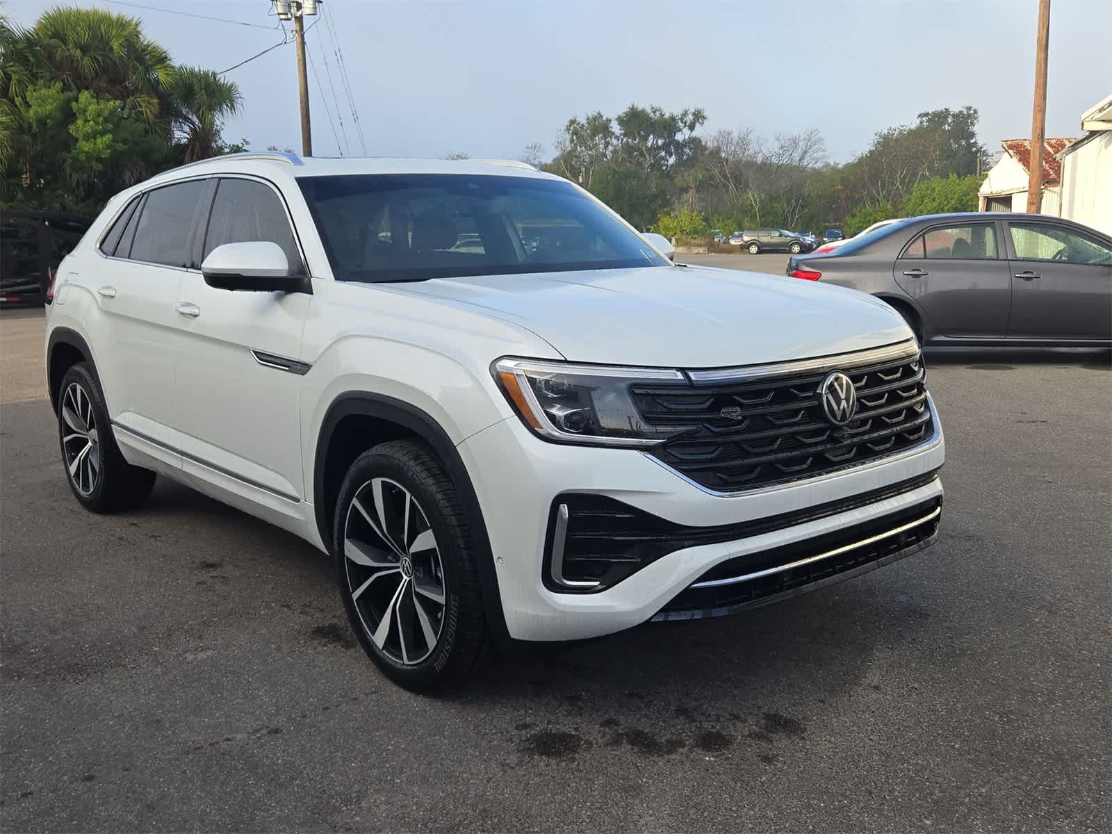 Thumbnail: 2026 Volkswagen Atlas - 16