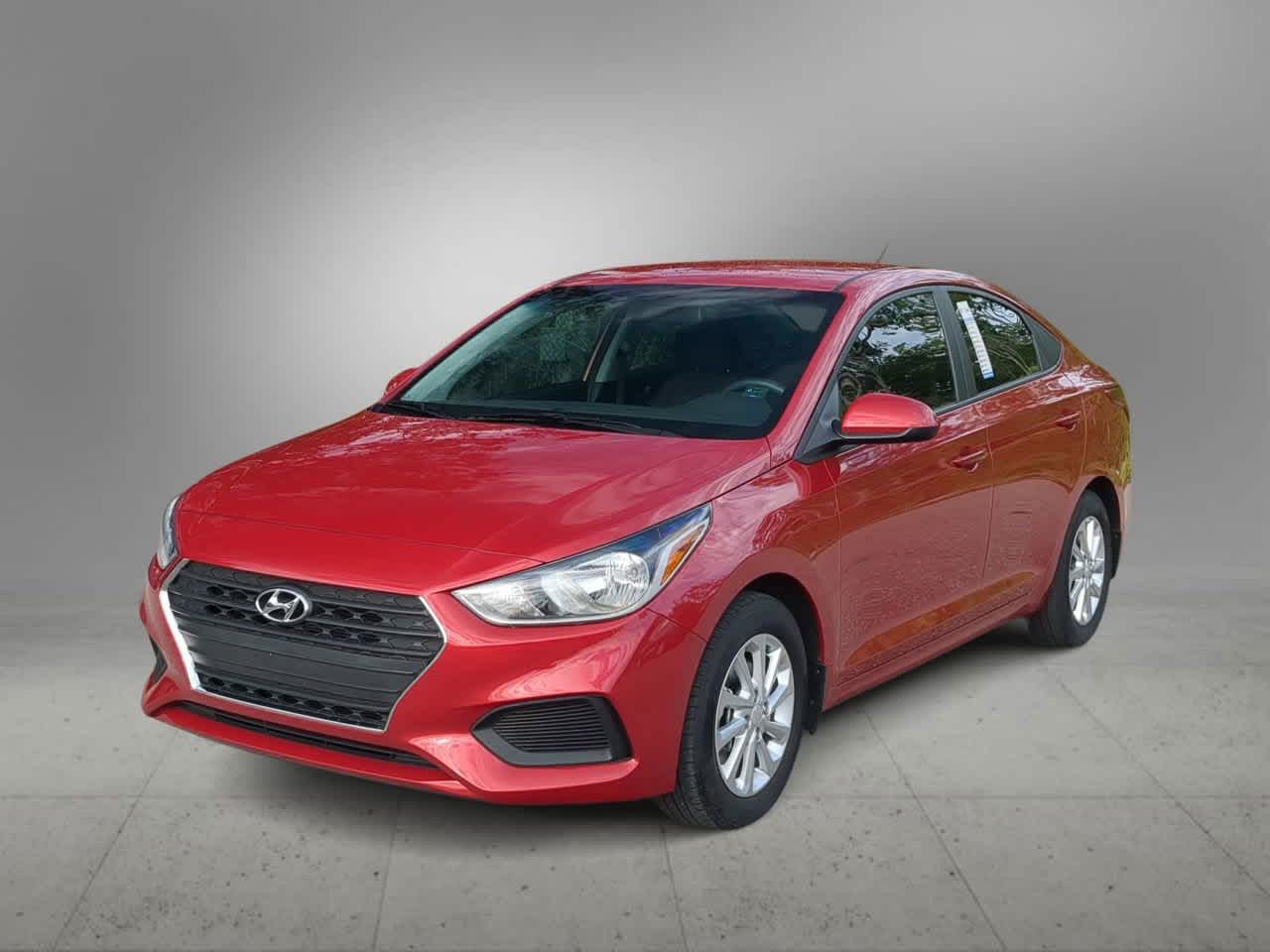 Thumbnail: 2018 Hyundai Accent - 4