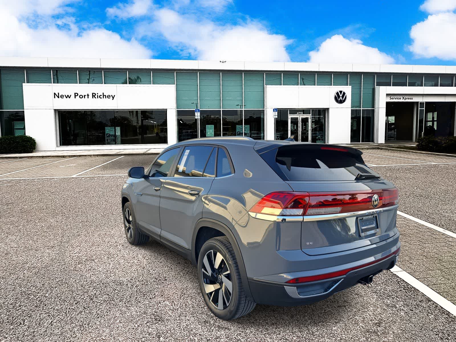 Thumbnail: 2026 Volkswagen Atlas - 6