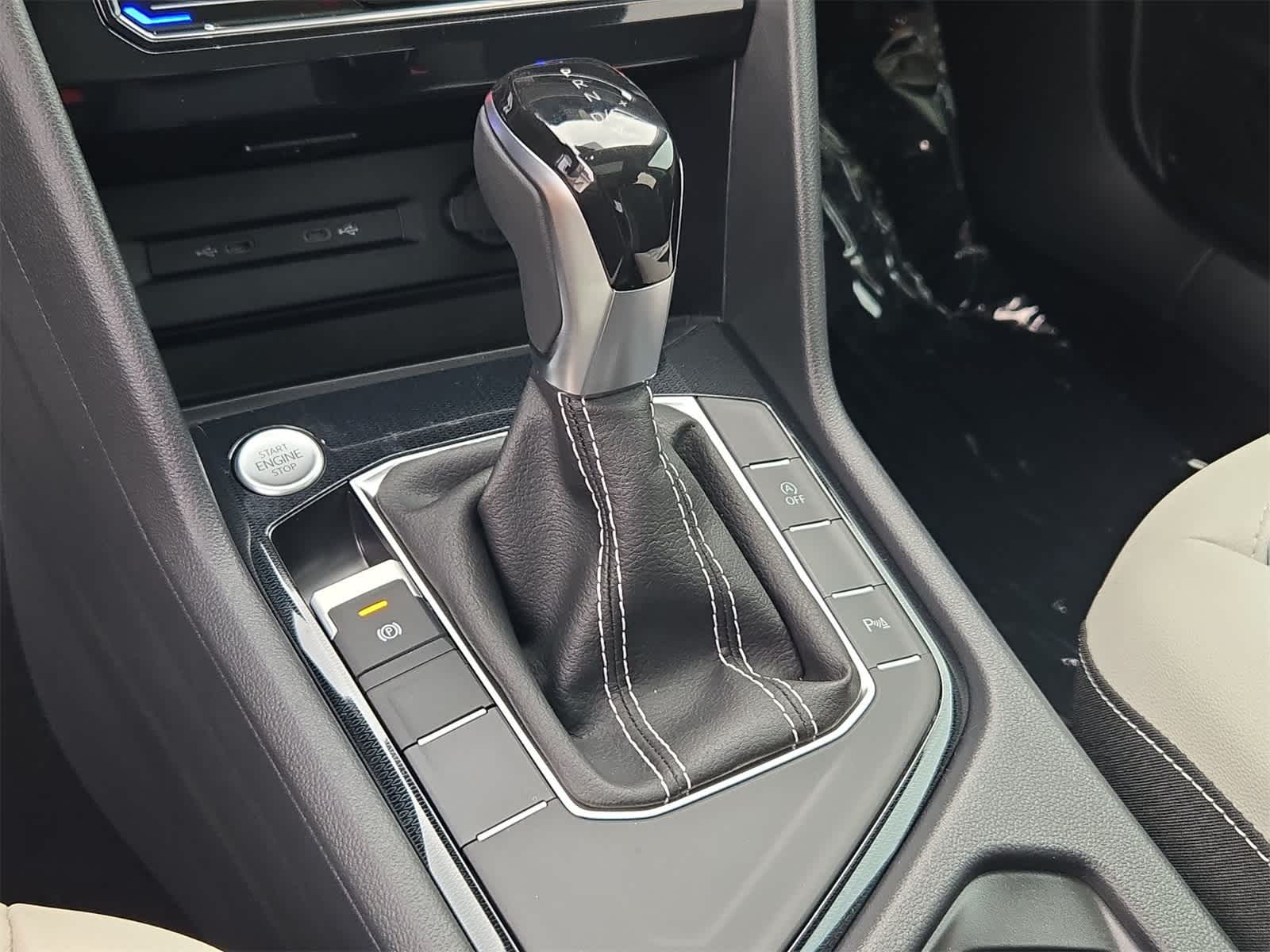 Thumbnail: 2025 Volkswagen Taos - 33